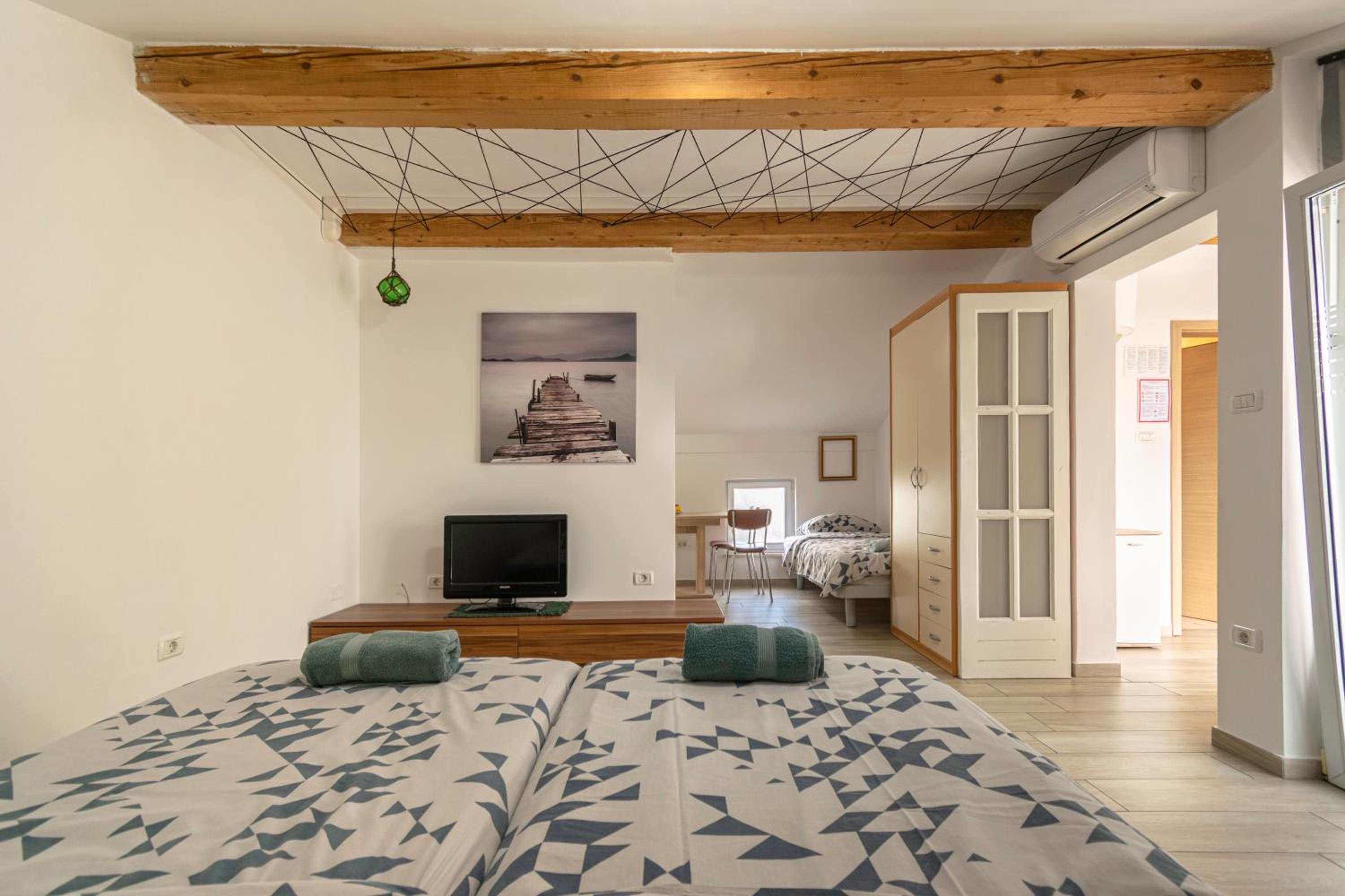 Hangar Apartments