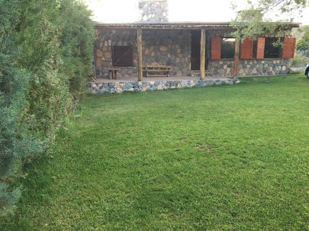 UTU TOCO - casa de piedra en lengua Huarpe