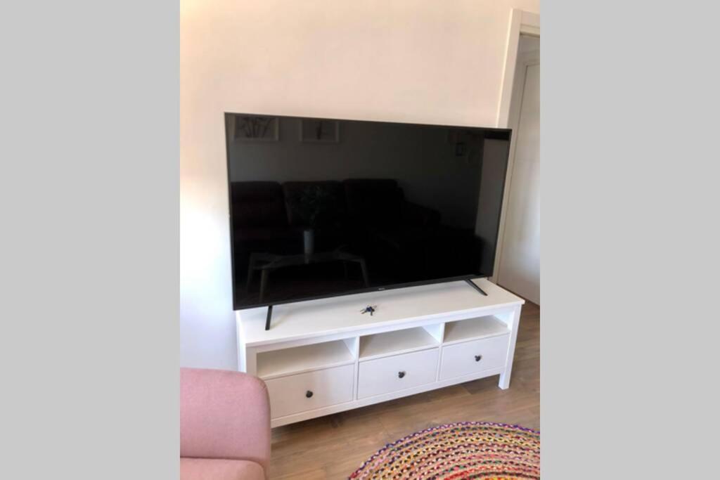 Beautiful and renovated apartment in the center photo 5