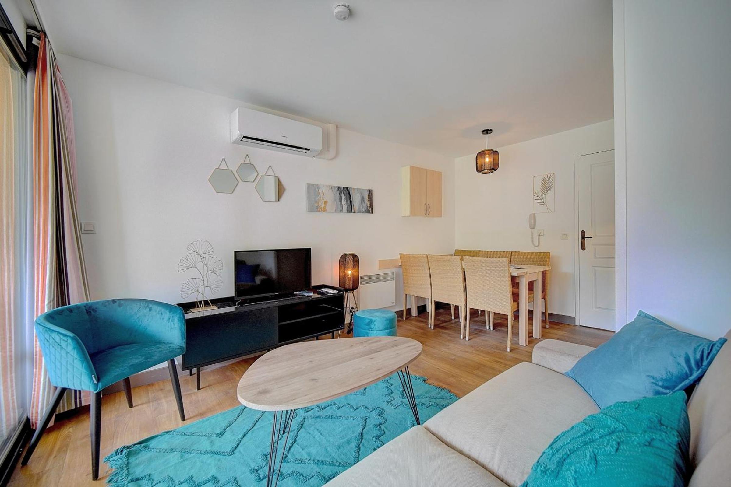 IMMOGROOM - 3 Rooms - Renovated - Pool - Air conditioning - Parking - view 3