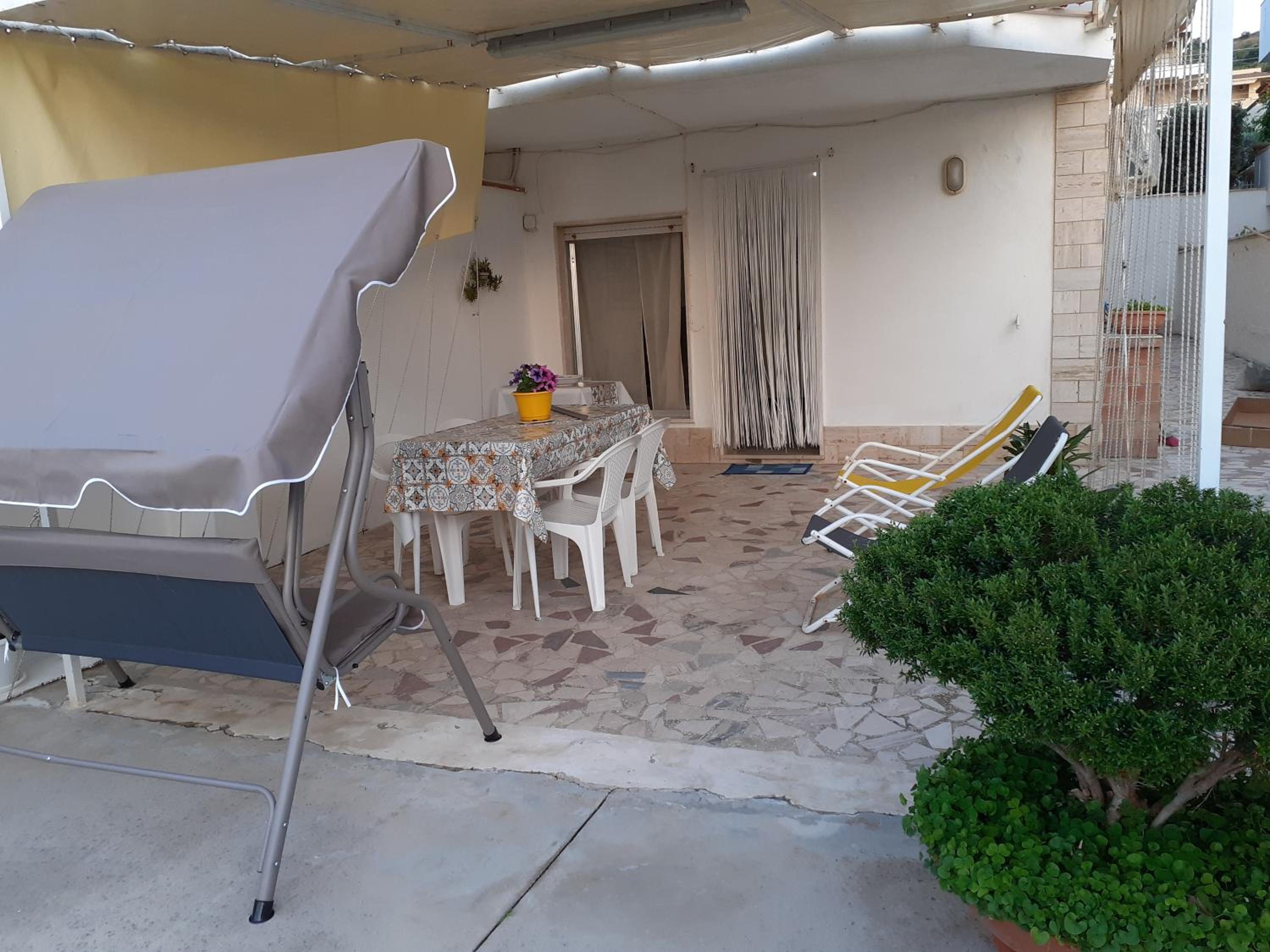 Apartment Calatubo