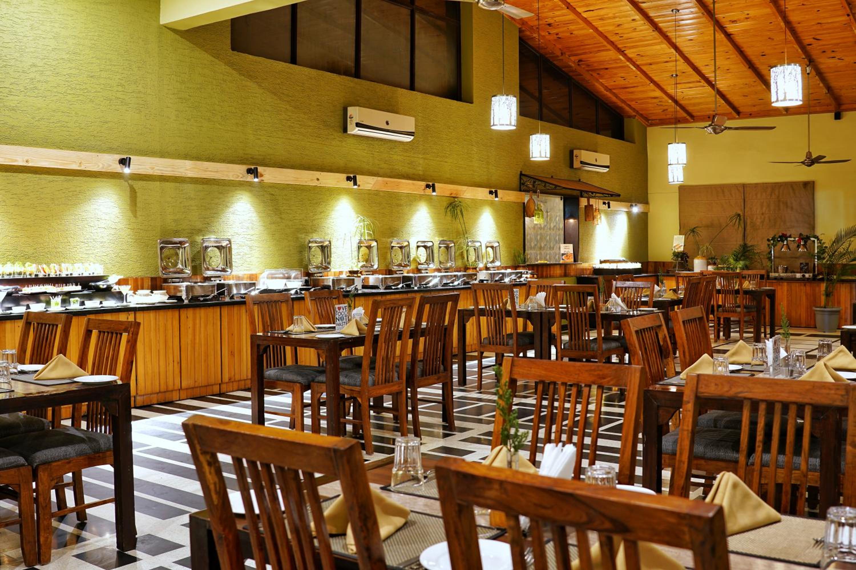 restaurant
