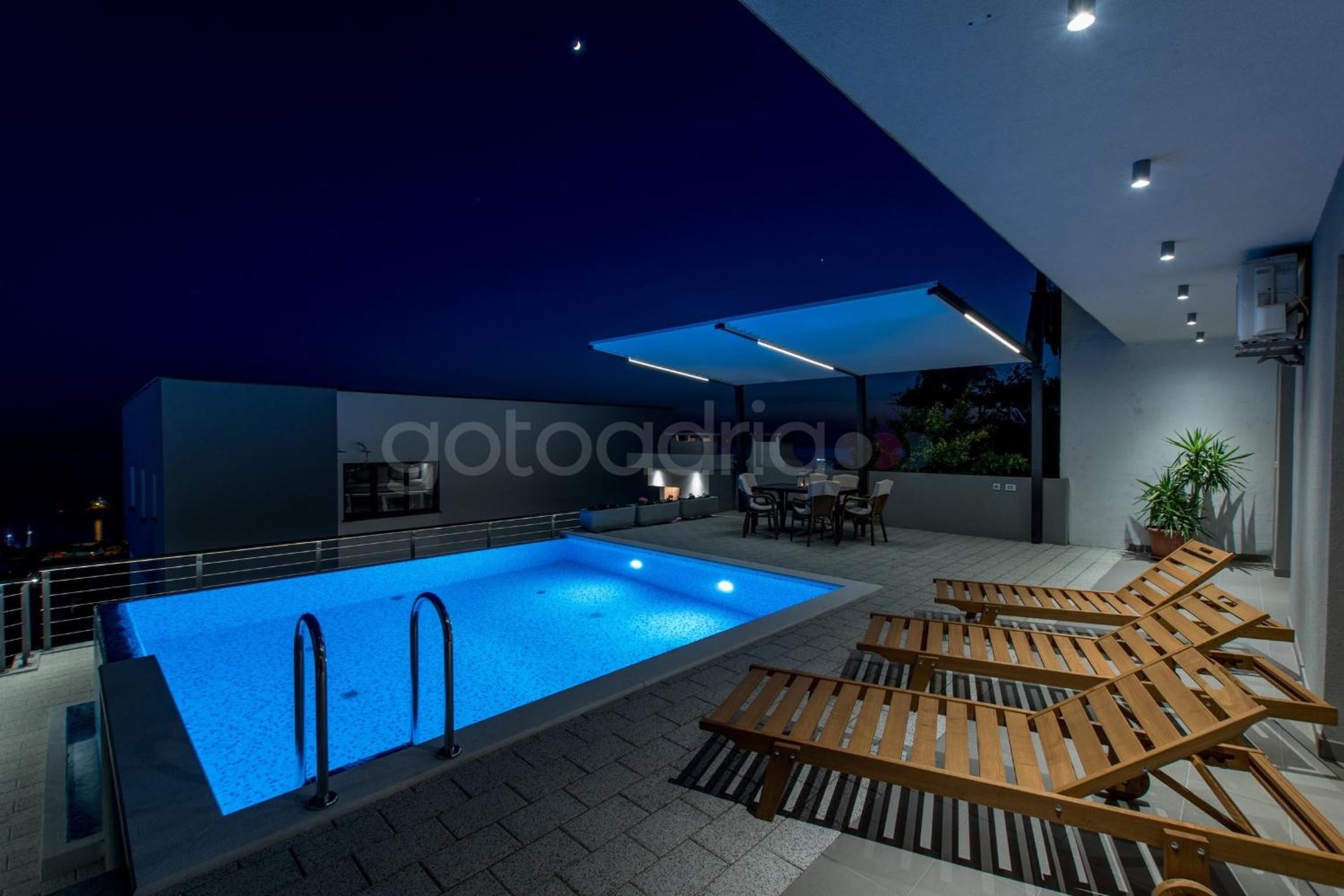 Apartment Stanley with Private Pool view 4
