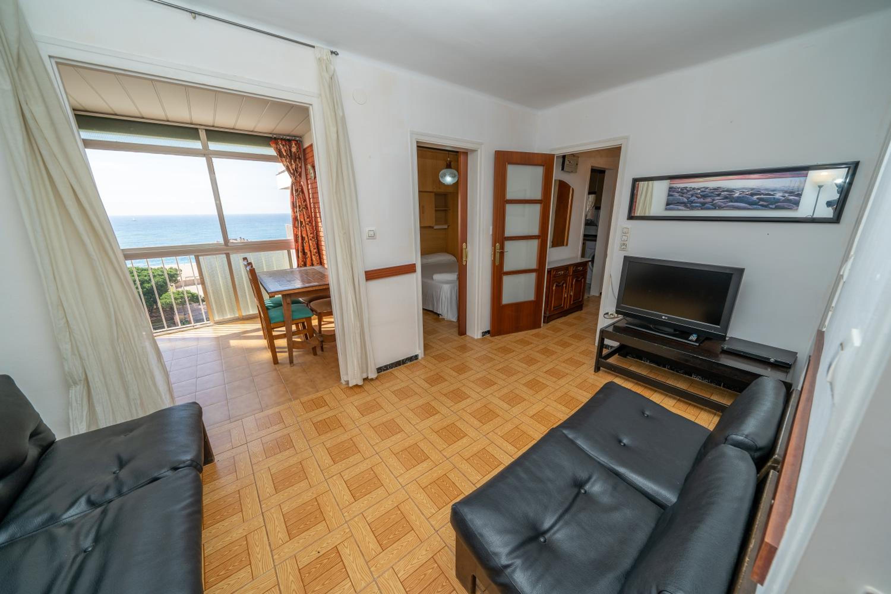 HomeHolidaysRentals Miramar - Costa Barcelona photo 5