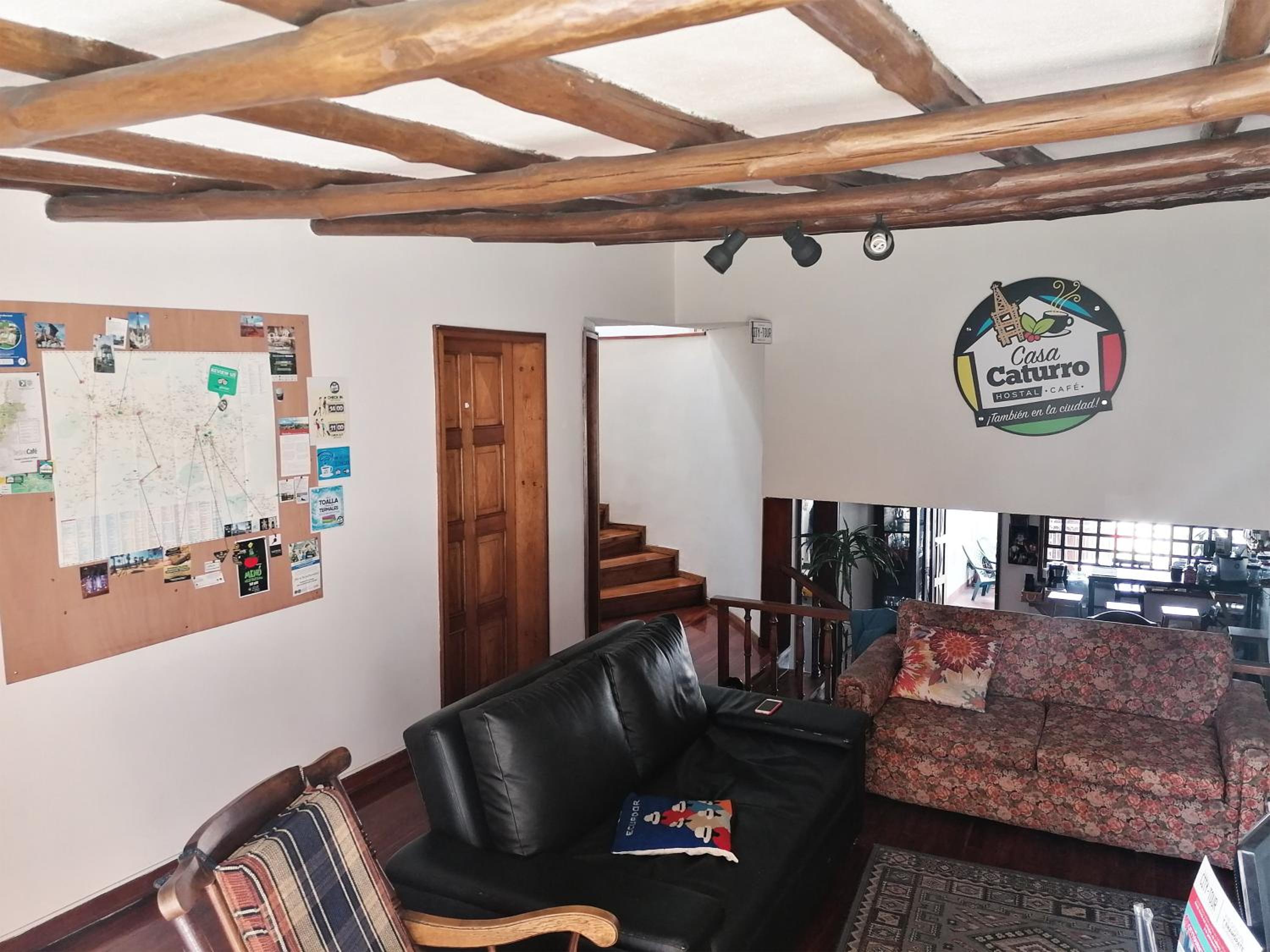 Hotel Hostal Café Casa Caturro - Image 1