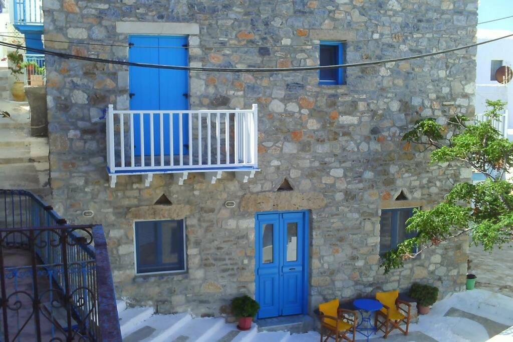 Popi Studios Two storey traditional house view 3