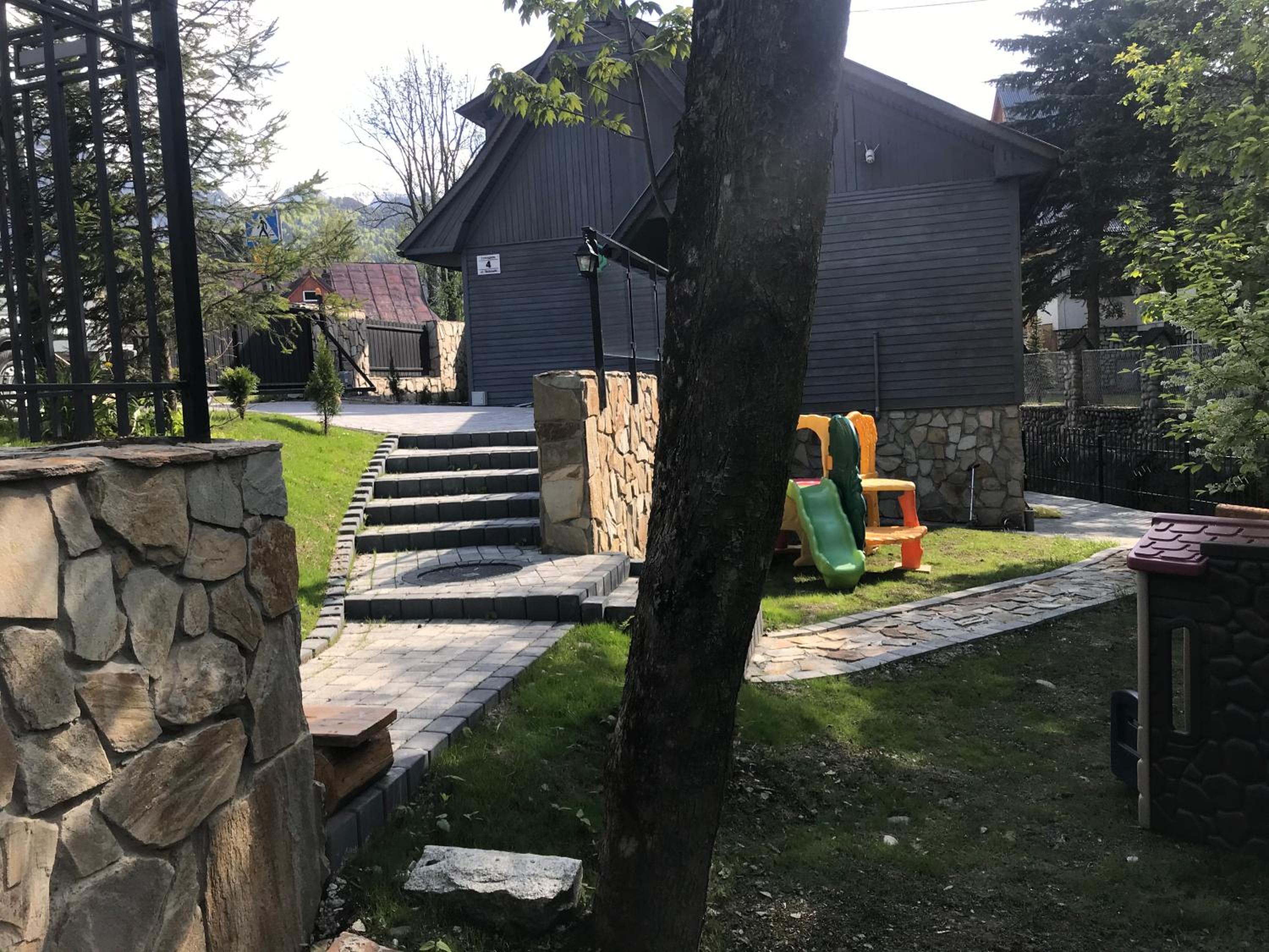 Domek Zakopiańska chata view 3