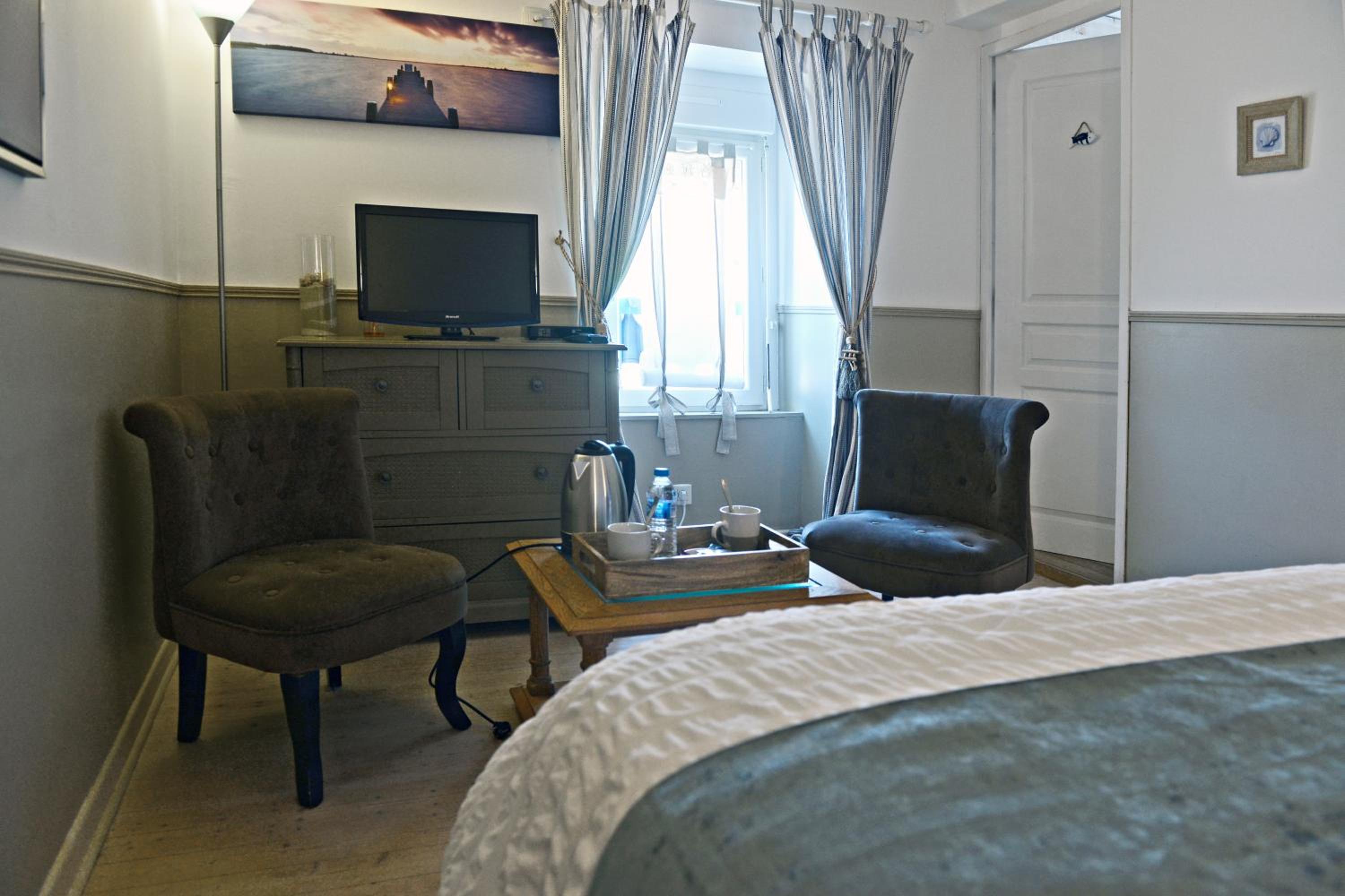Le Domaine du Pont Canon view 3