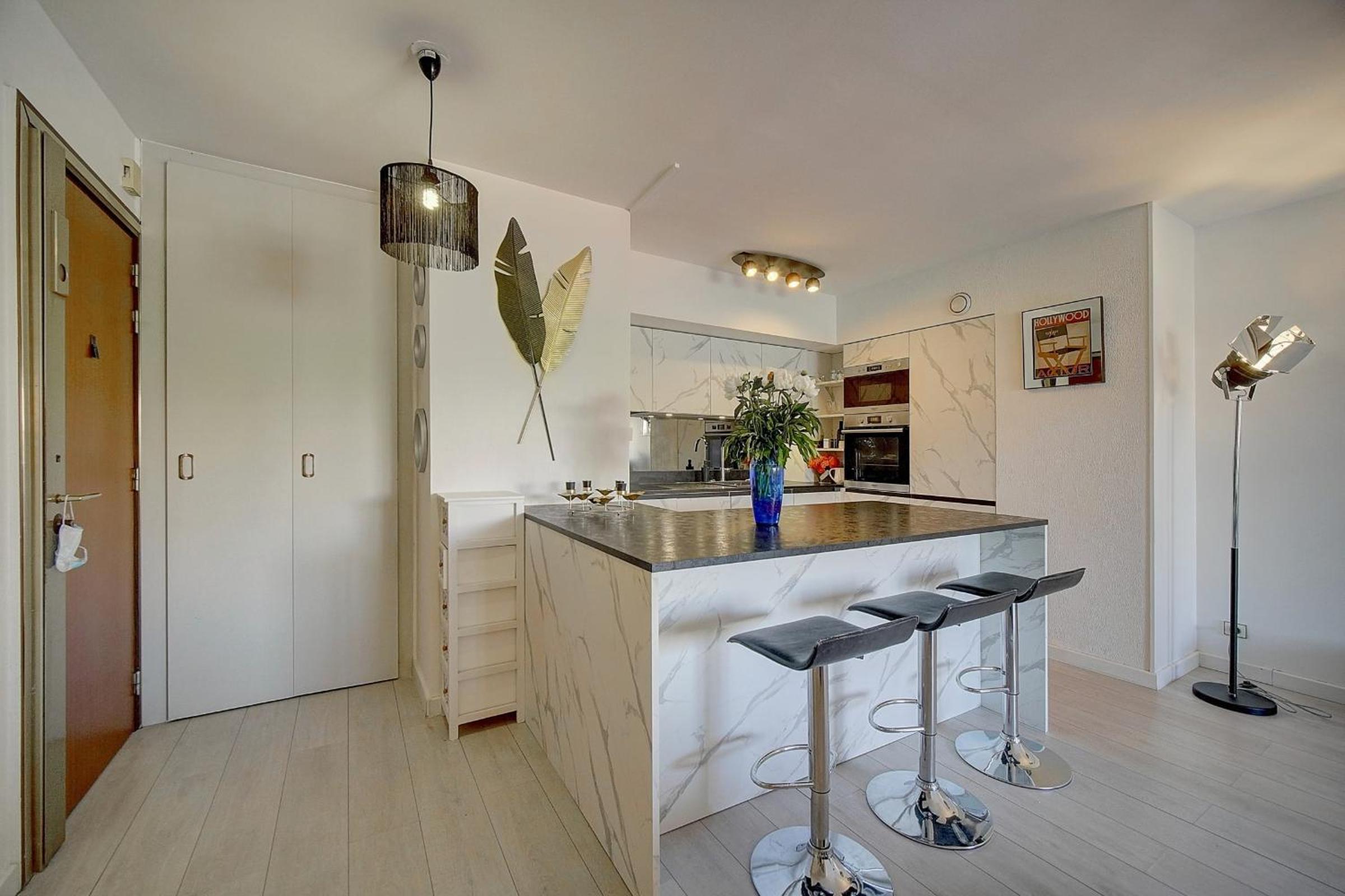 IMMOGROOM - 2 BR- Bright - Terrace - Wifi - Air conditioning photo 4