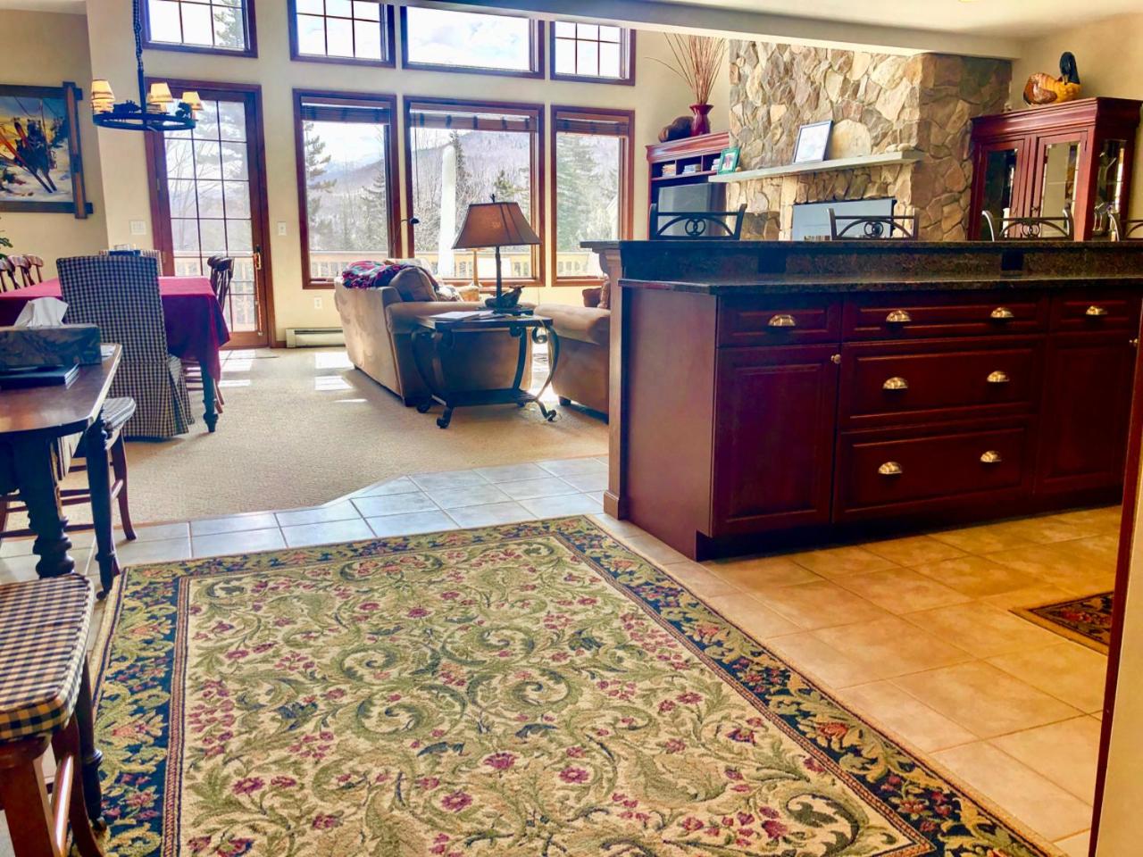 H8 Gorgeous Stone Hill Townhome in the heart of Bretton Woods Great views huge kitchen fireplace view 2
