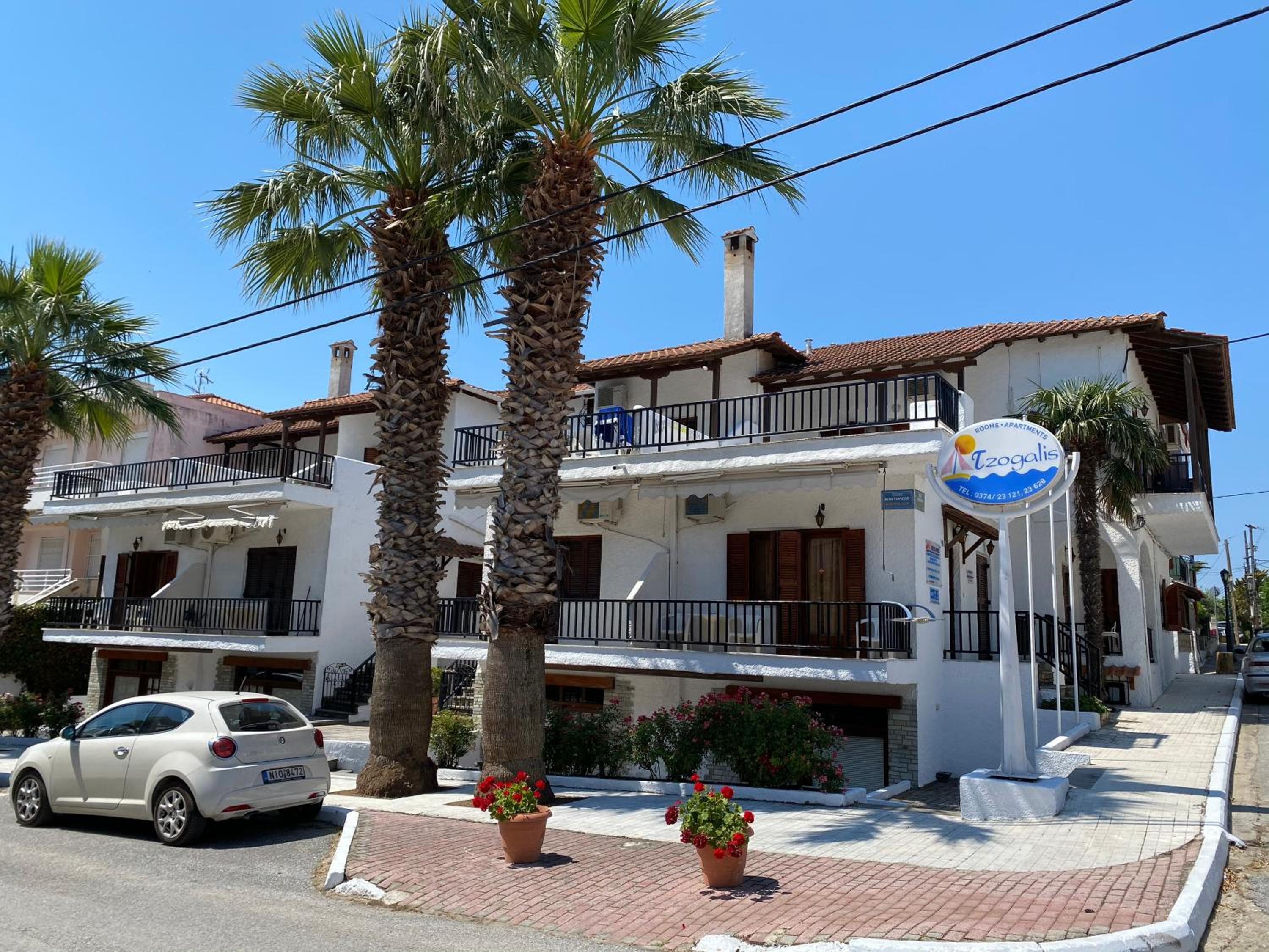 Tzogalis Apartments view 3