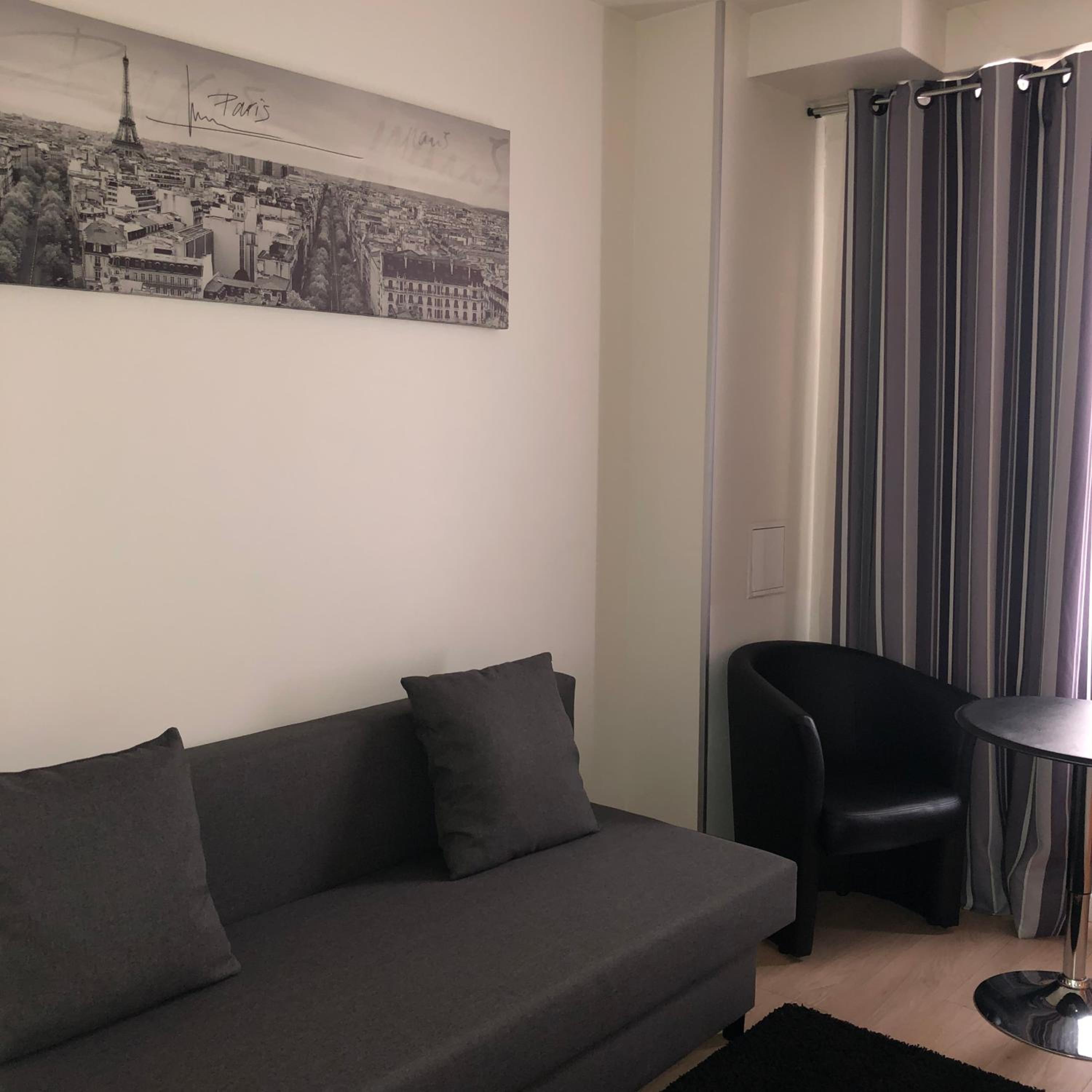 NEAR EIFFEL TOWER - BEAUTiFUL FLAT
