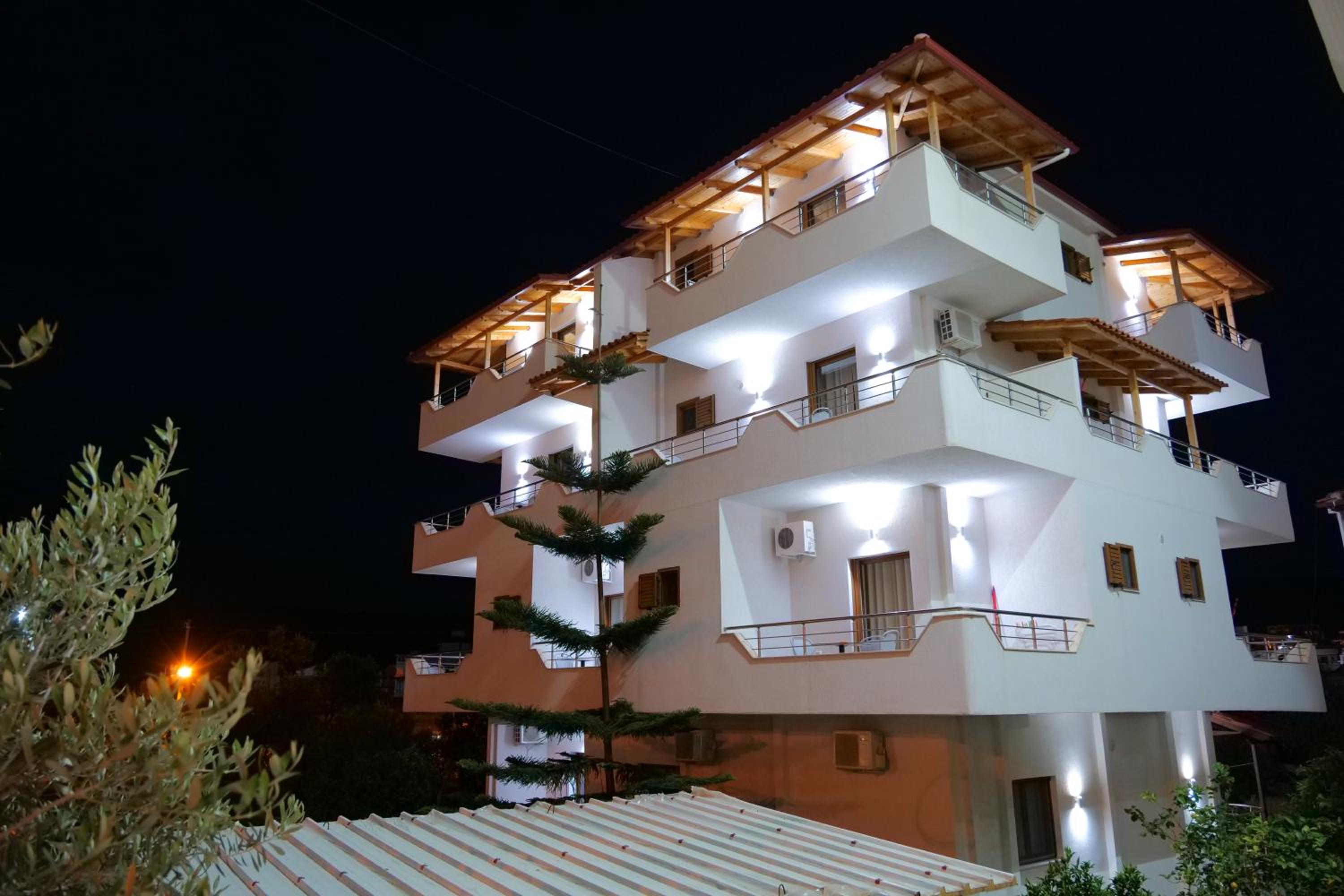 Vila Balani