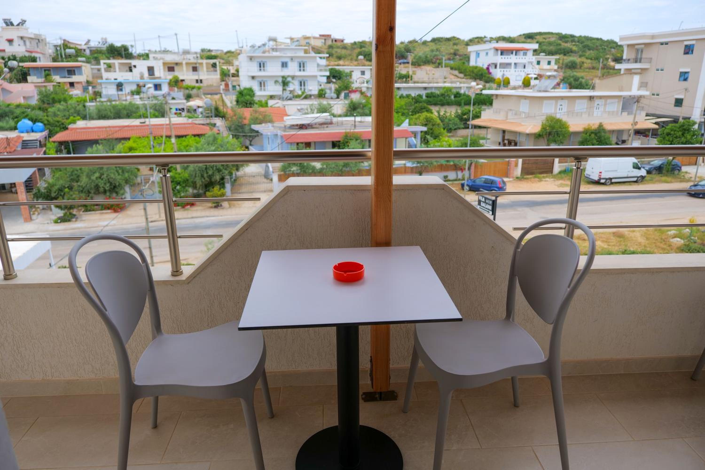 Vila Balani