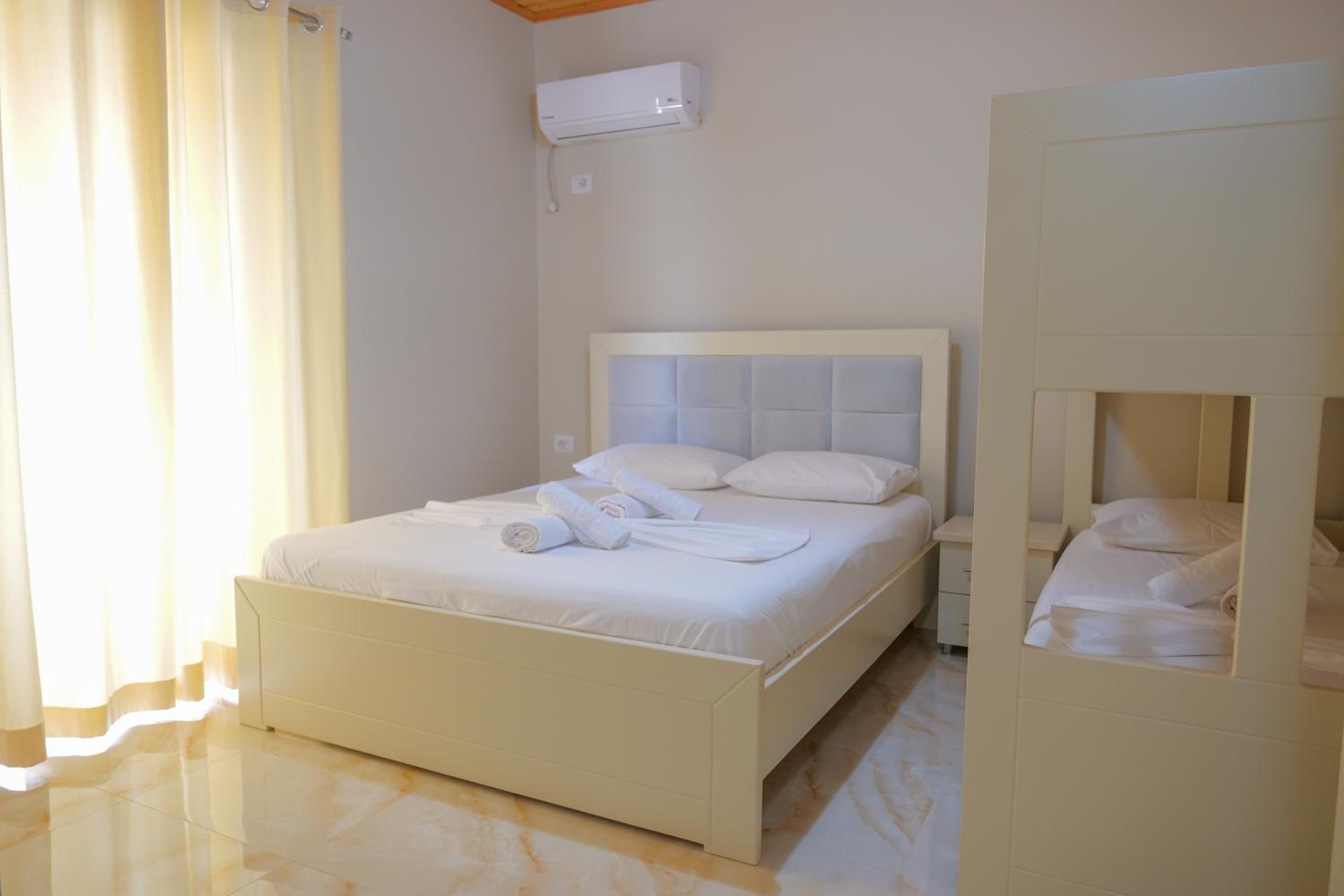 Vila Balani