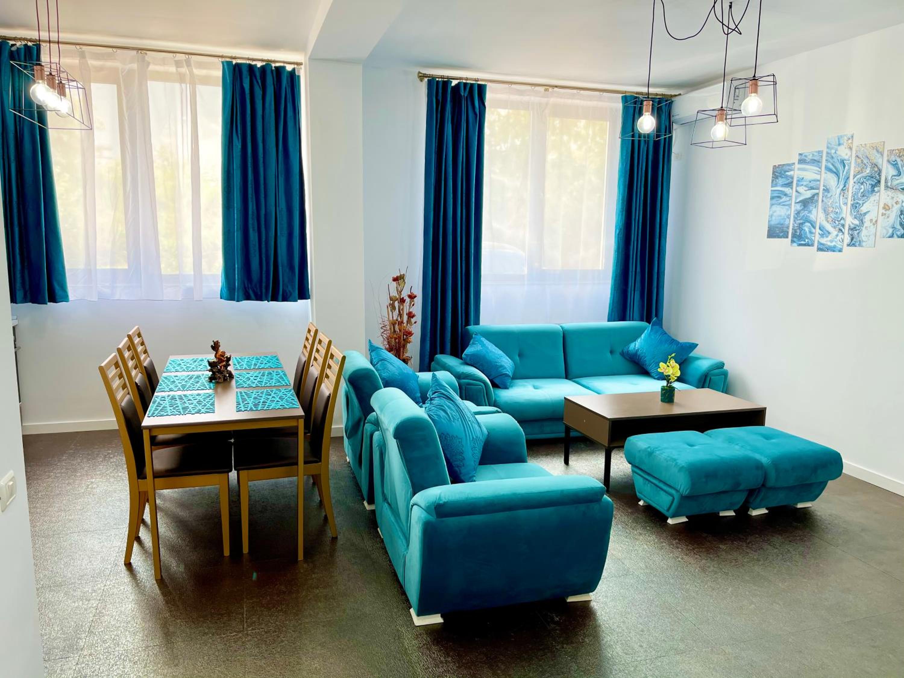 Tiago Residence