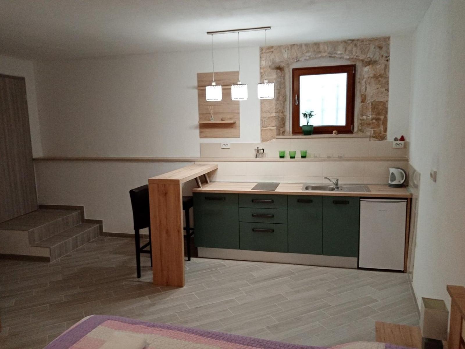 Apartment Elena view 4