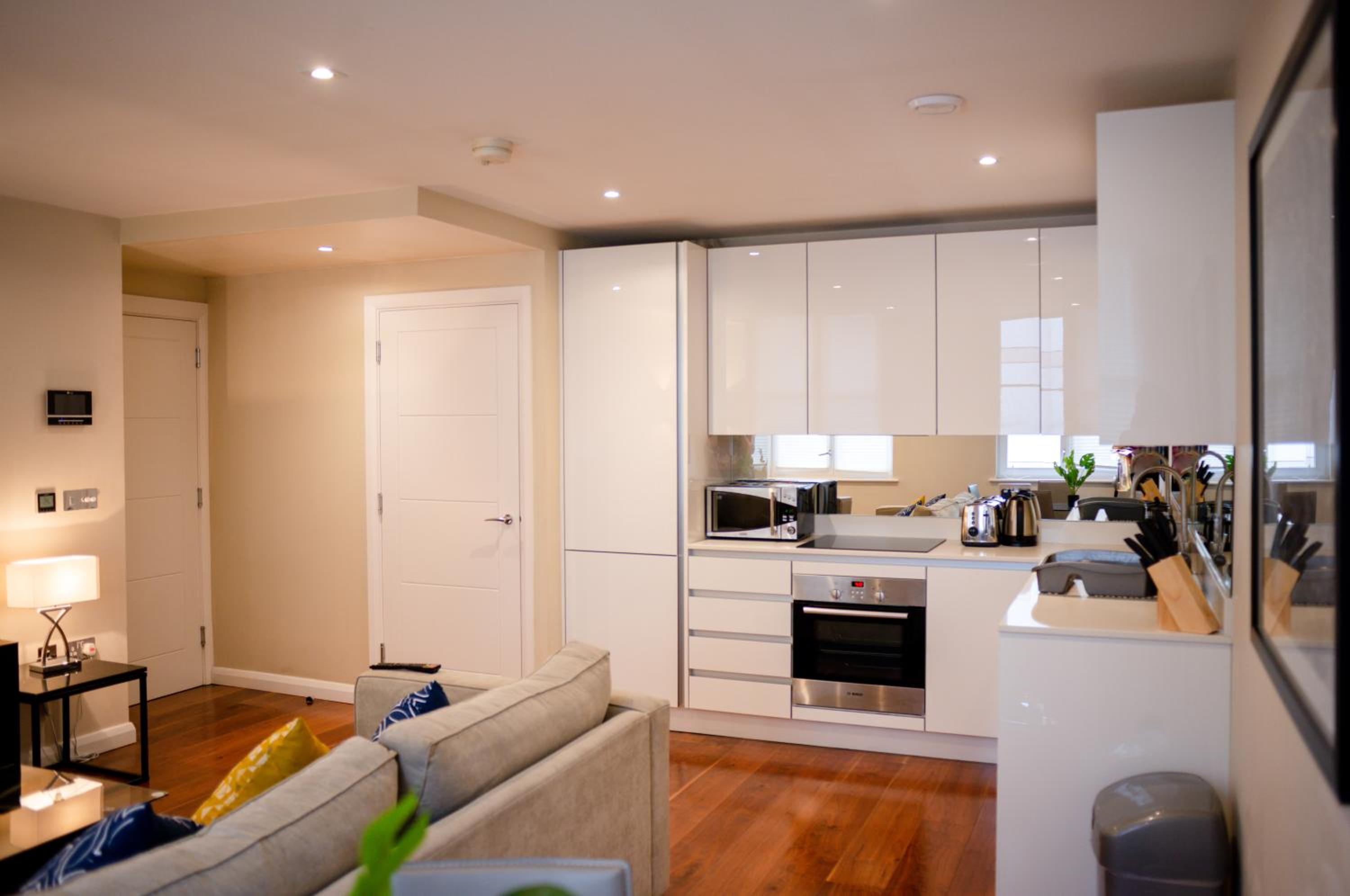 One Bed Serviced Apt near Holborn in Chancery Lane