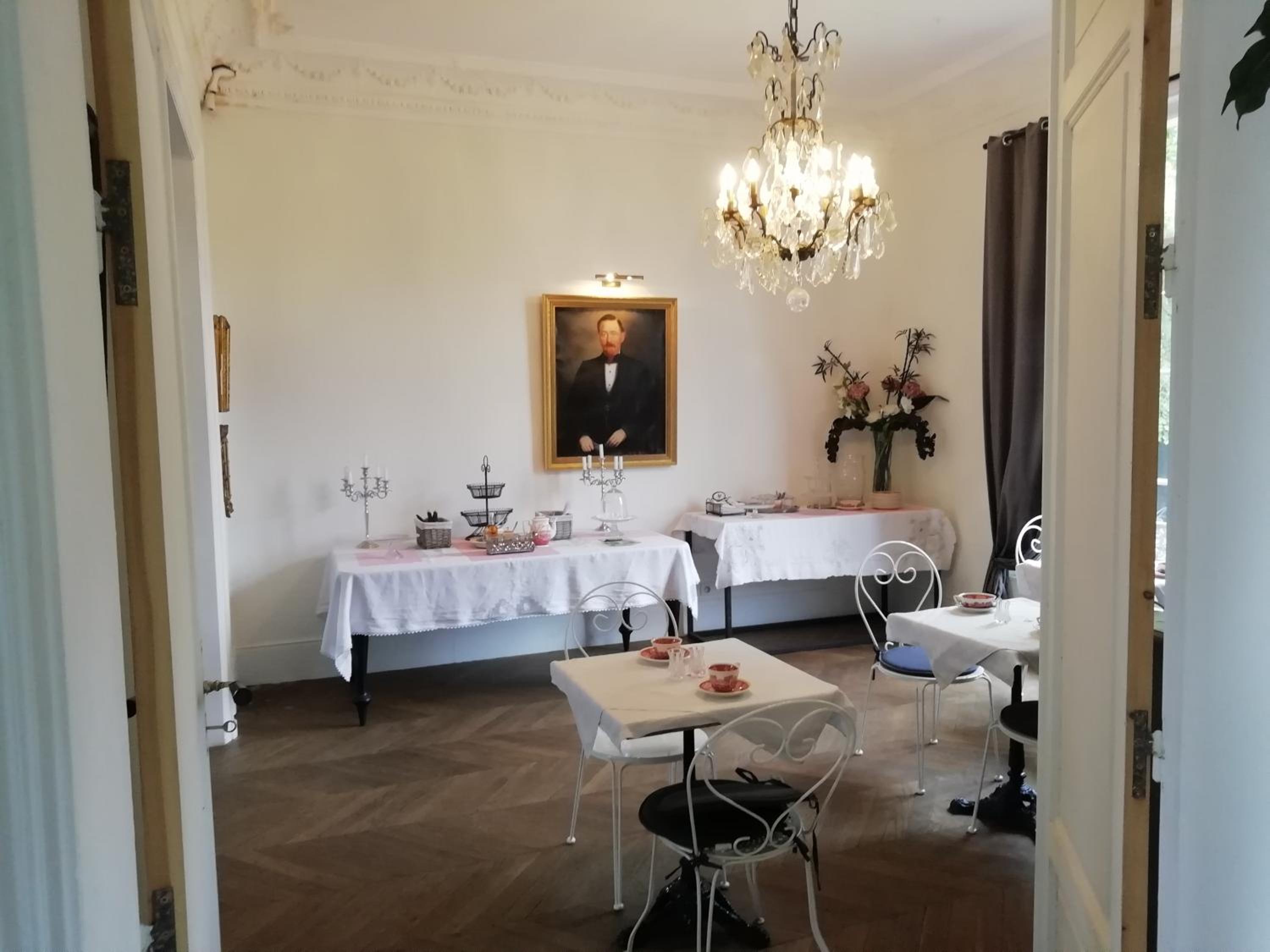 VILLA HENRI view 5