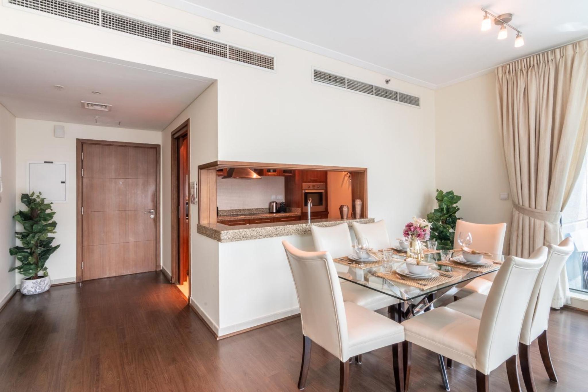 The Smart Concierge - Marina Promenade