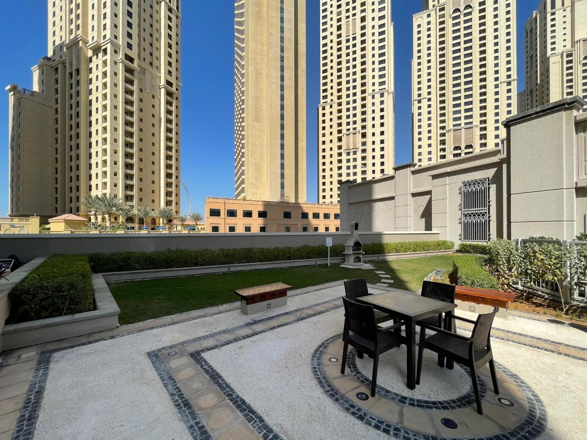 The Smart Concierge - Marina Promenade