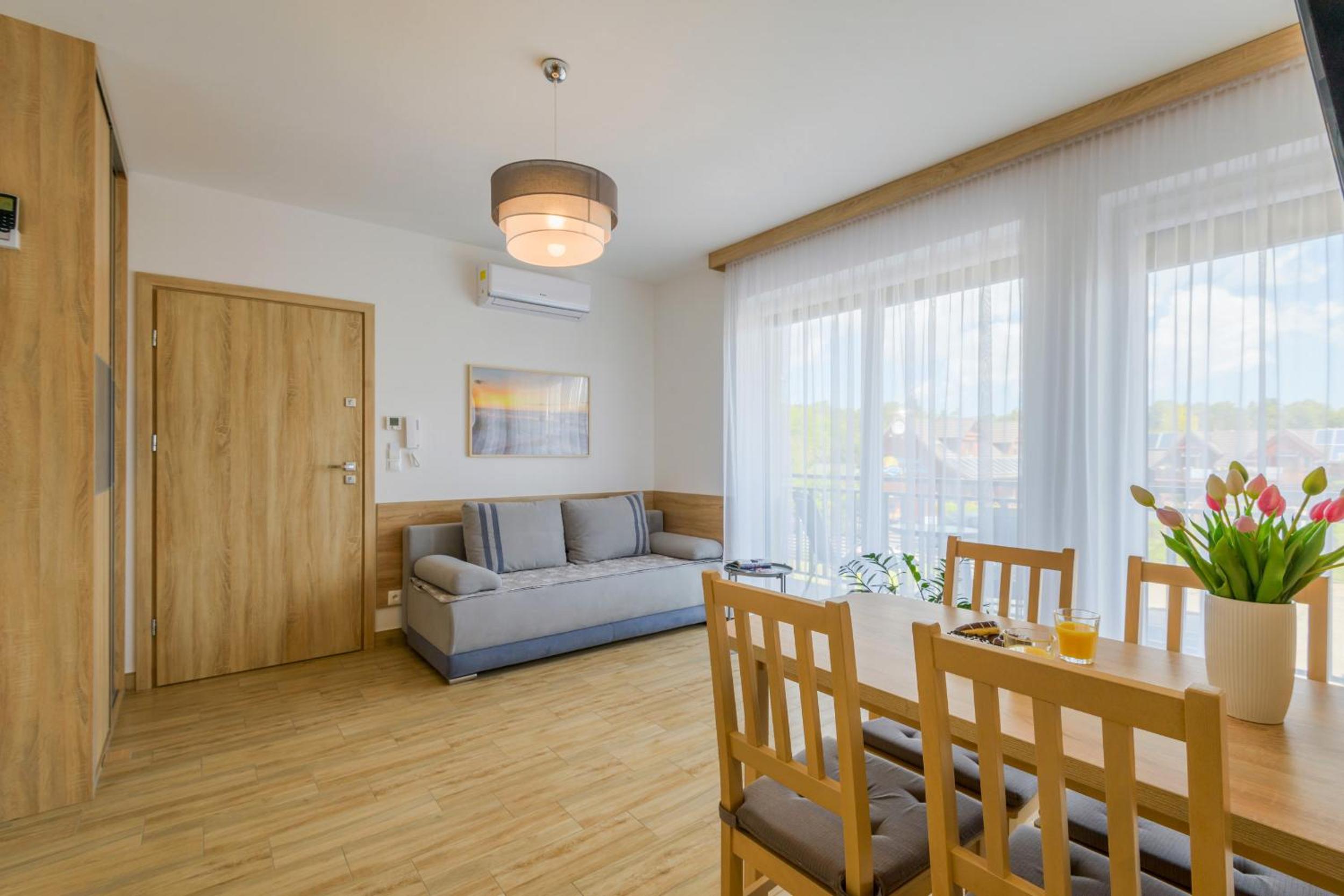 APARTAMENTY PIAMOLA Willa Zacisze Kąty Rybackie