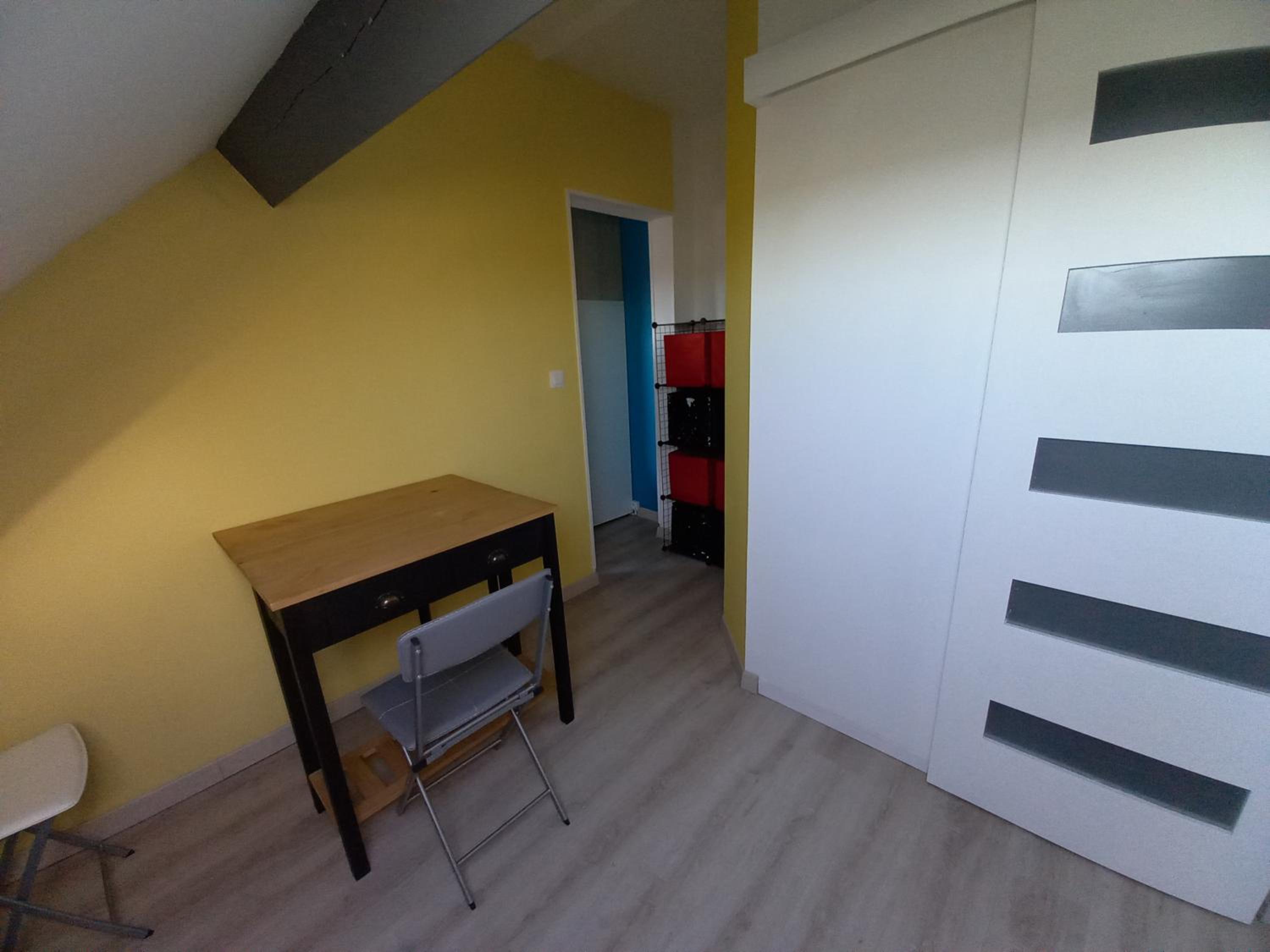 Photo 9
