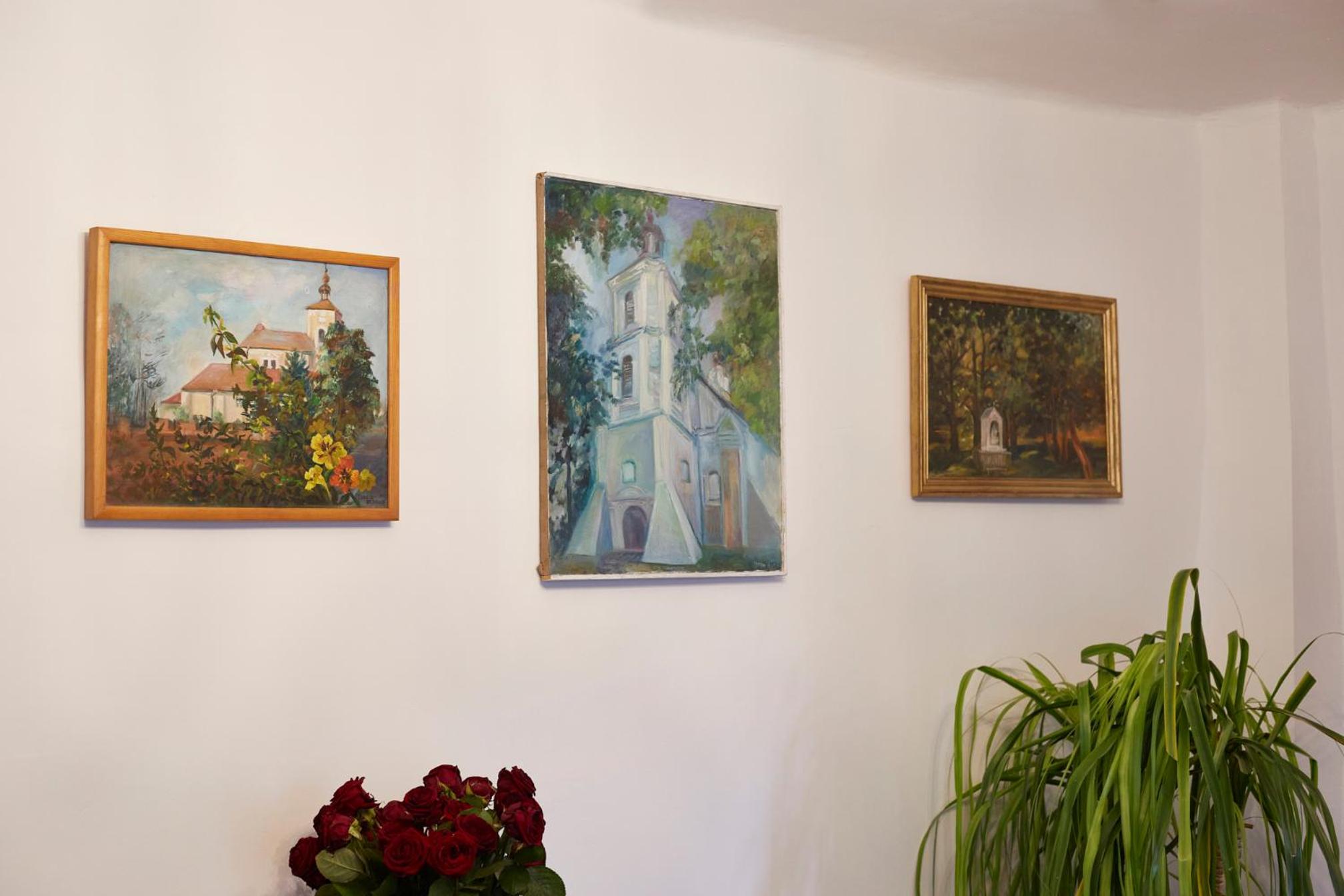 Photo 8