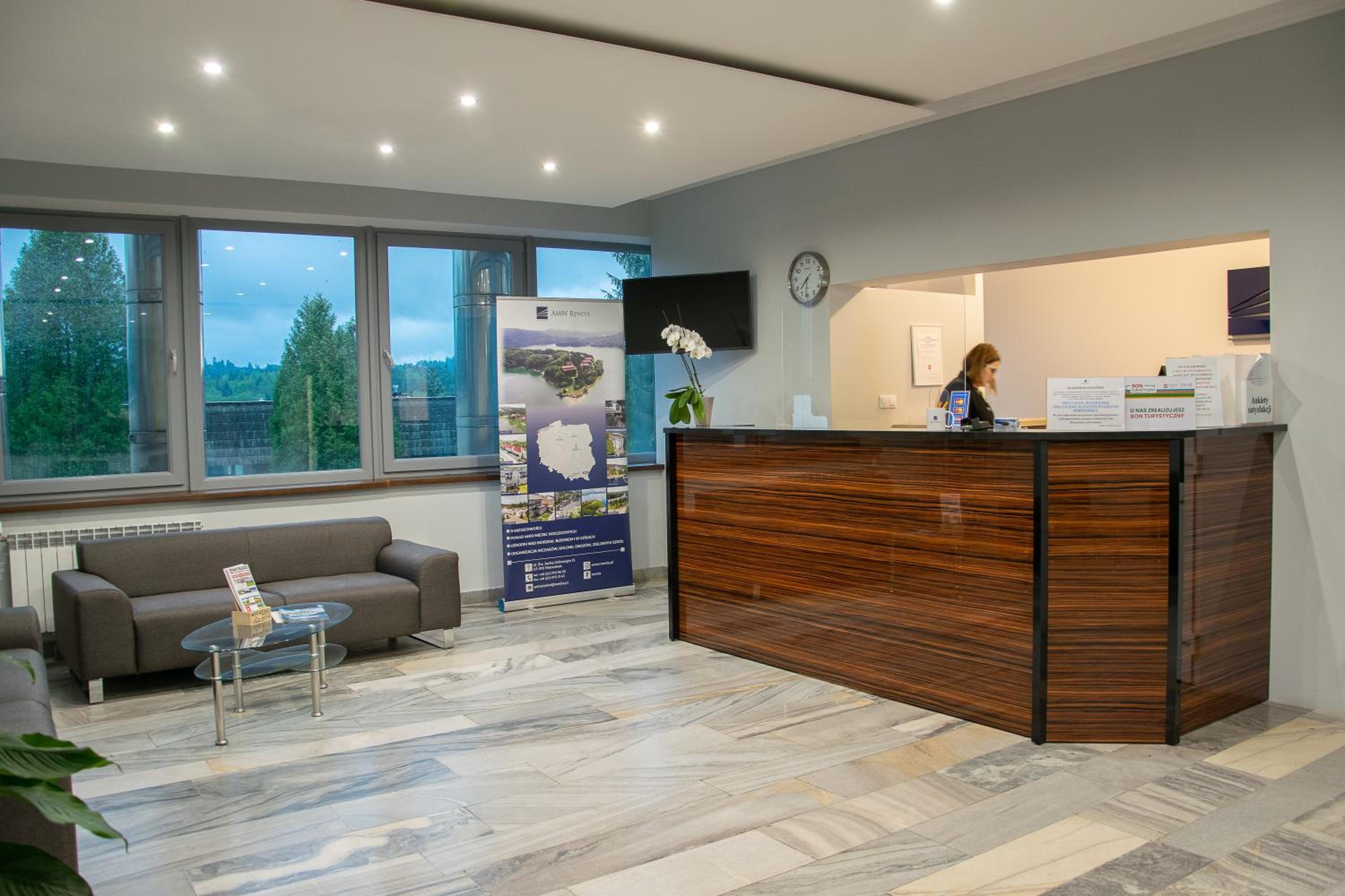 hotel reception