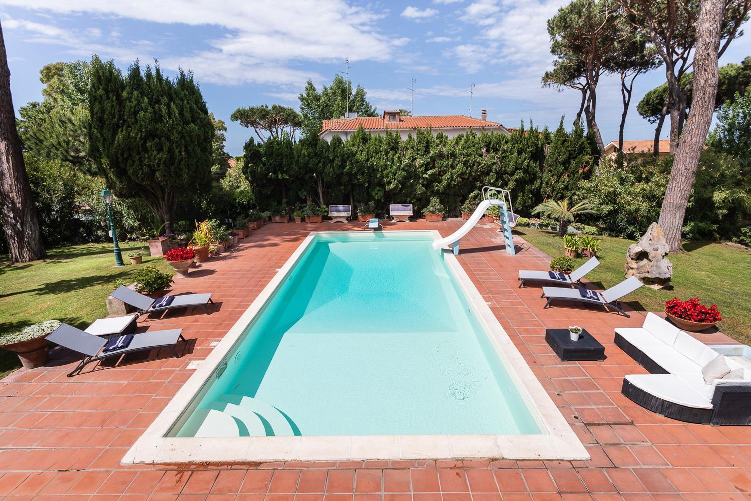 Tutta per Noi - Villa Presidenziale con piscina, veranda e barbecue view 4