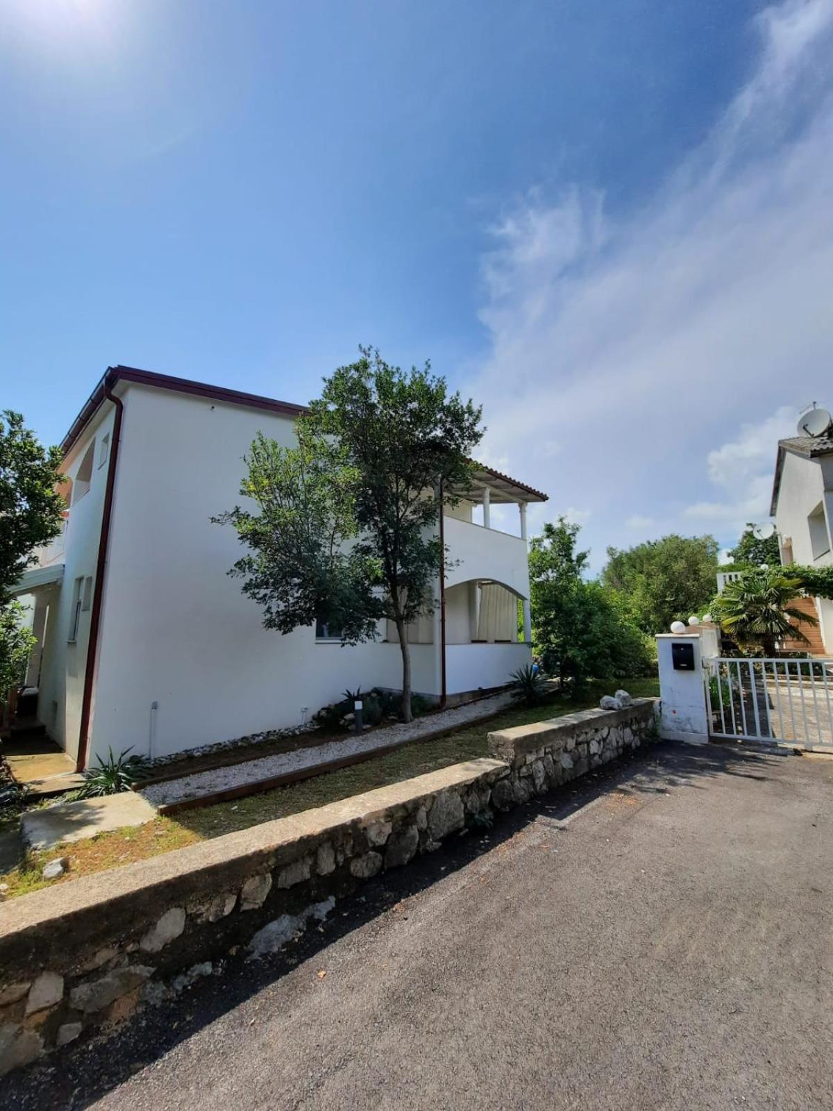 Apartmani Darko view 3