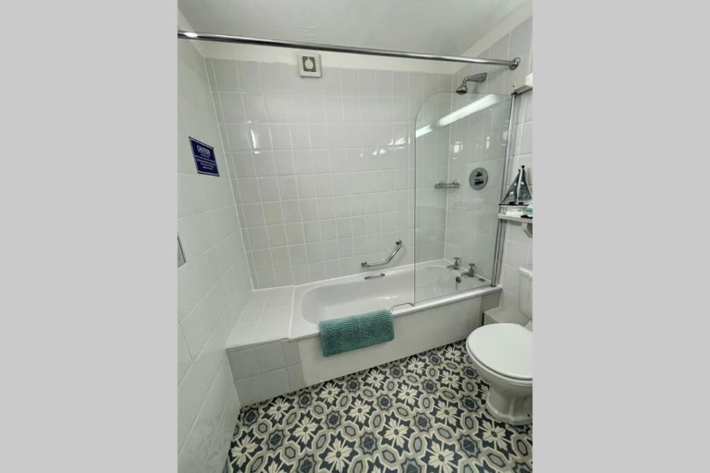 Ocean View Penthouse, The Harbour Mill, Westport