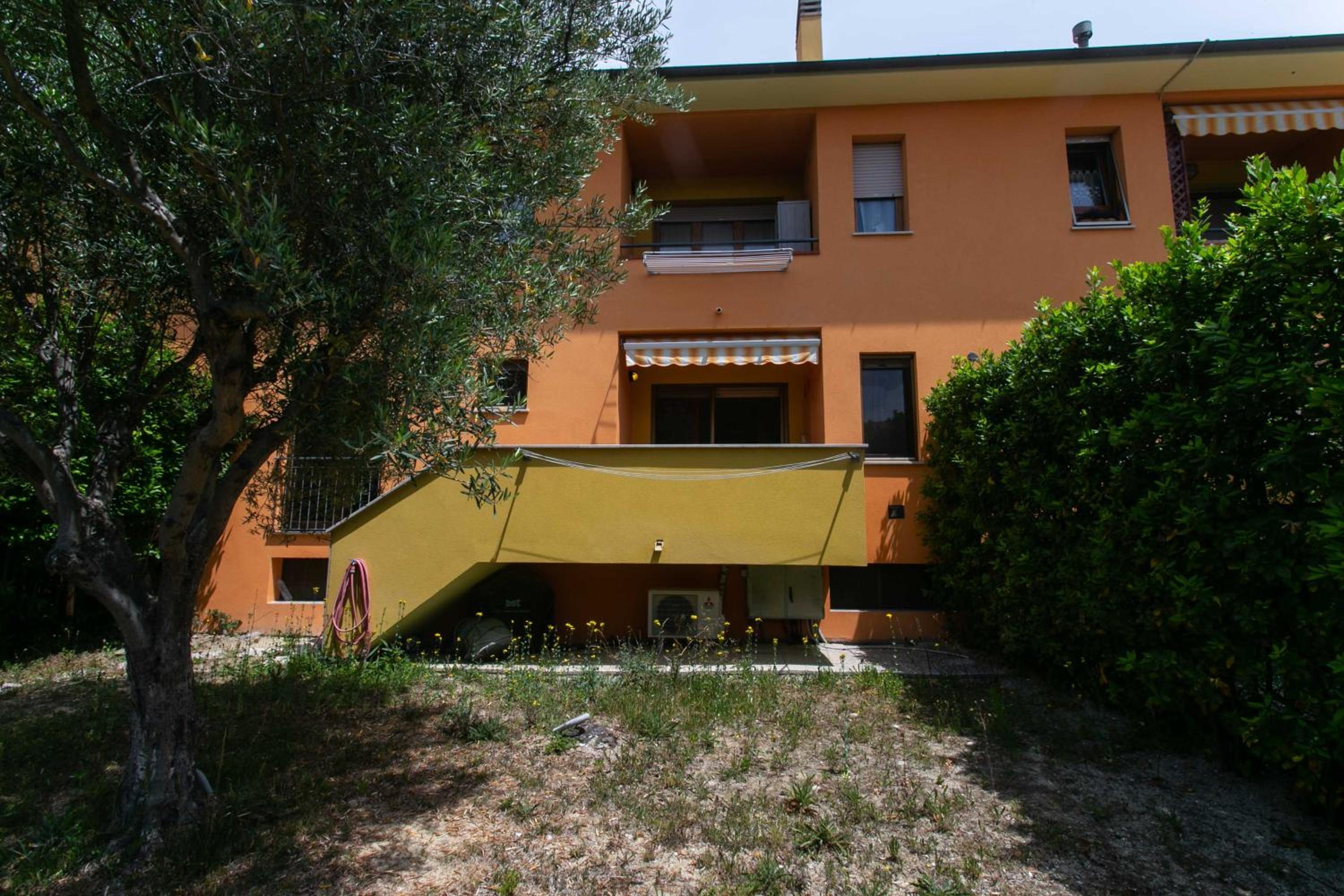 S233 - Sirolo, meraviglioso trilocale con giardino photo 4