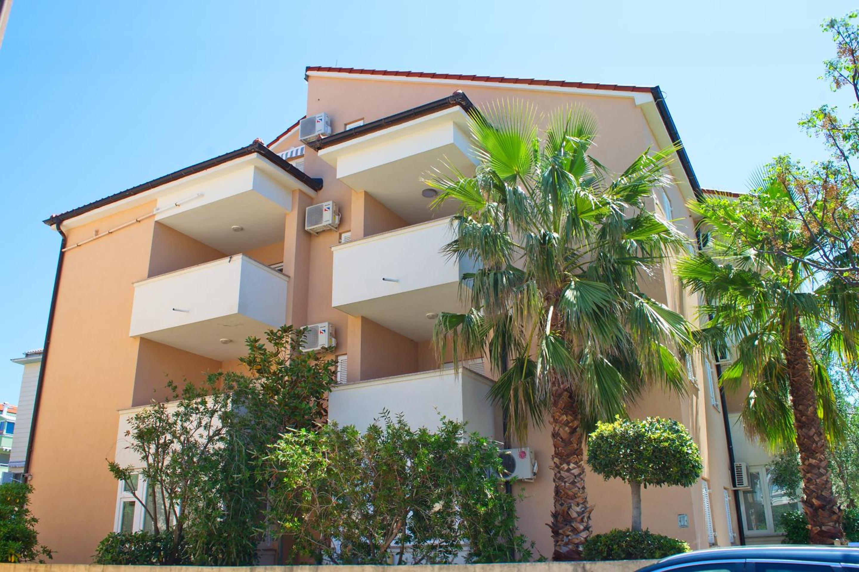 Apartment Summer Love Tena view 3
