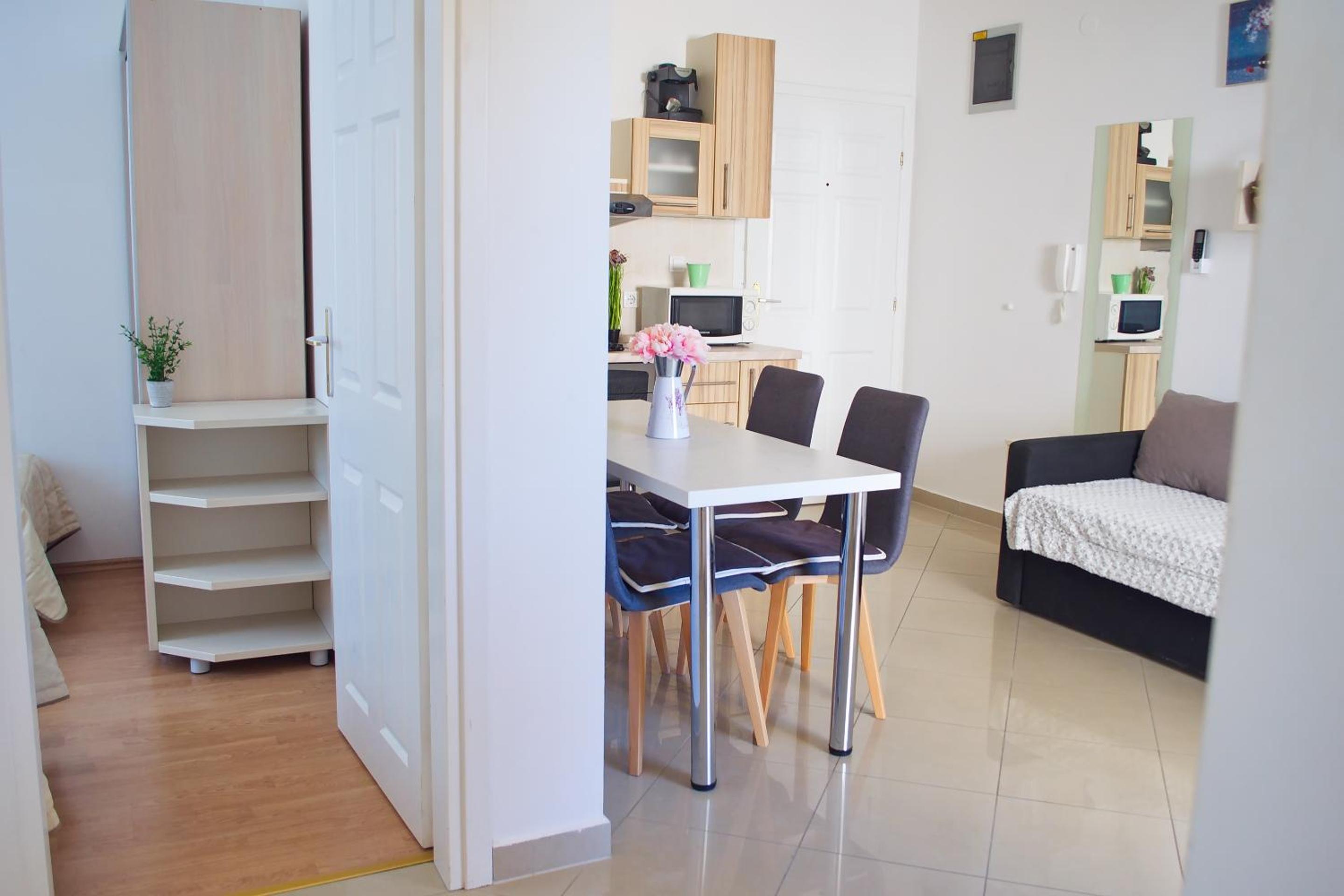 Apartment Summer Love Tena view 4