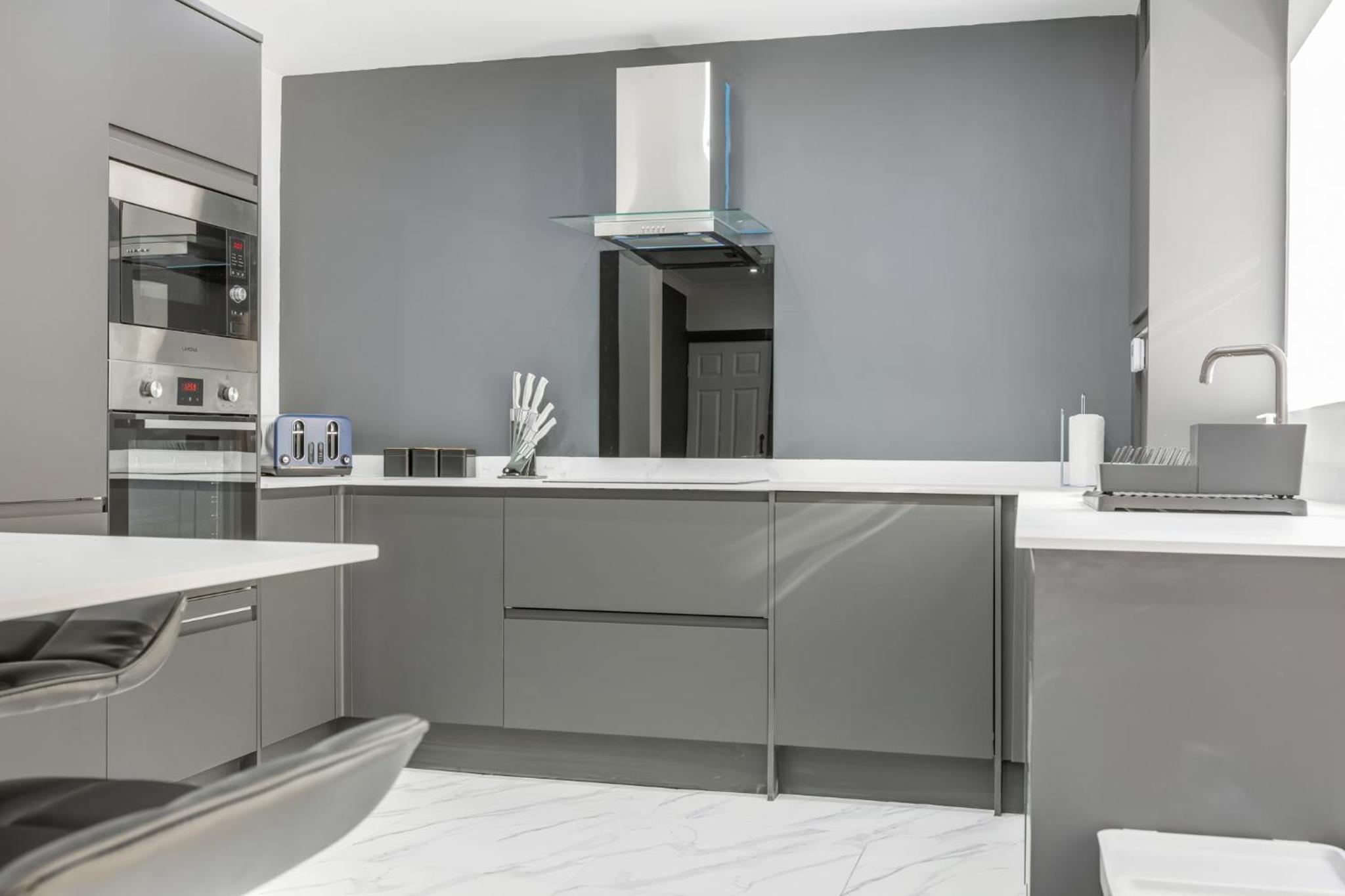 Crystal Towers Sasco Apartments