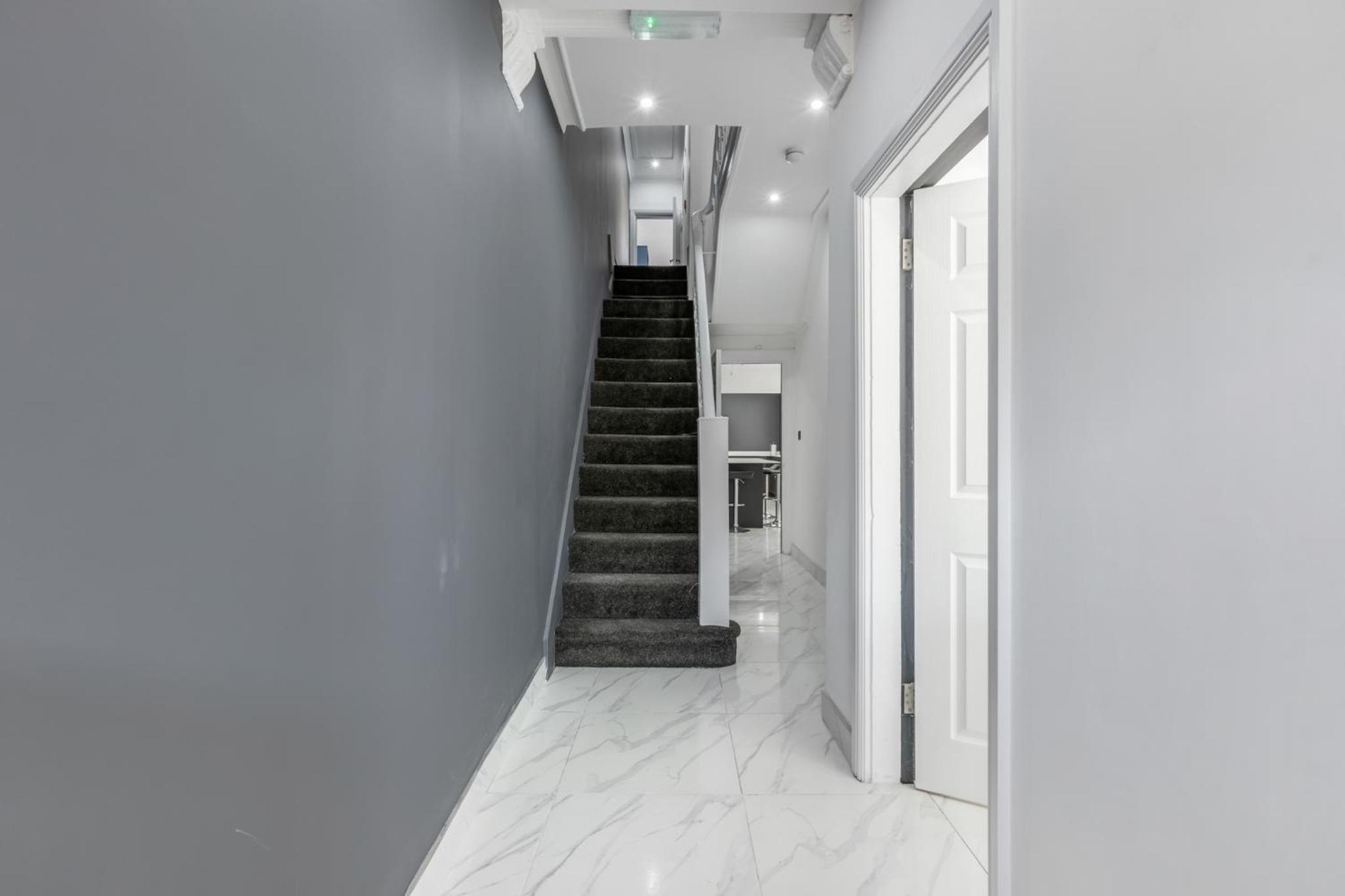 Crystal Towers Sasco Apartments