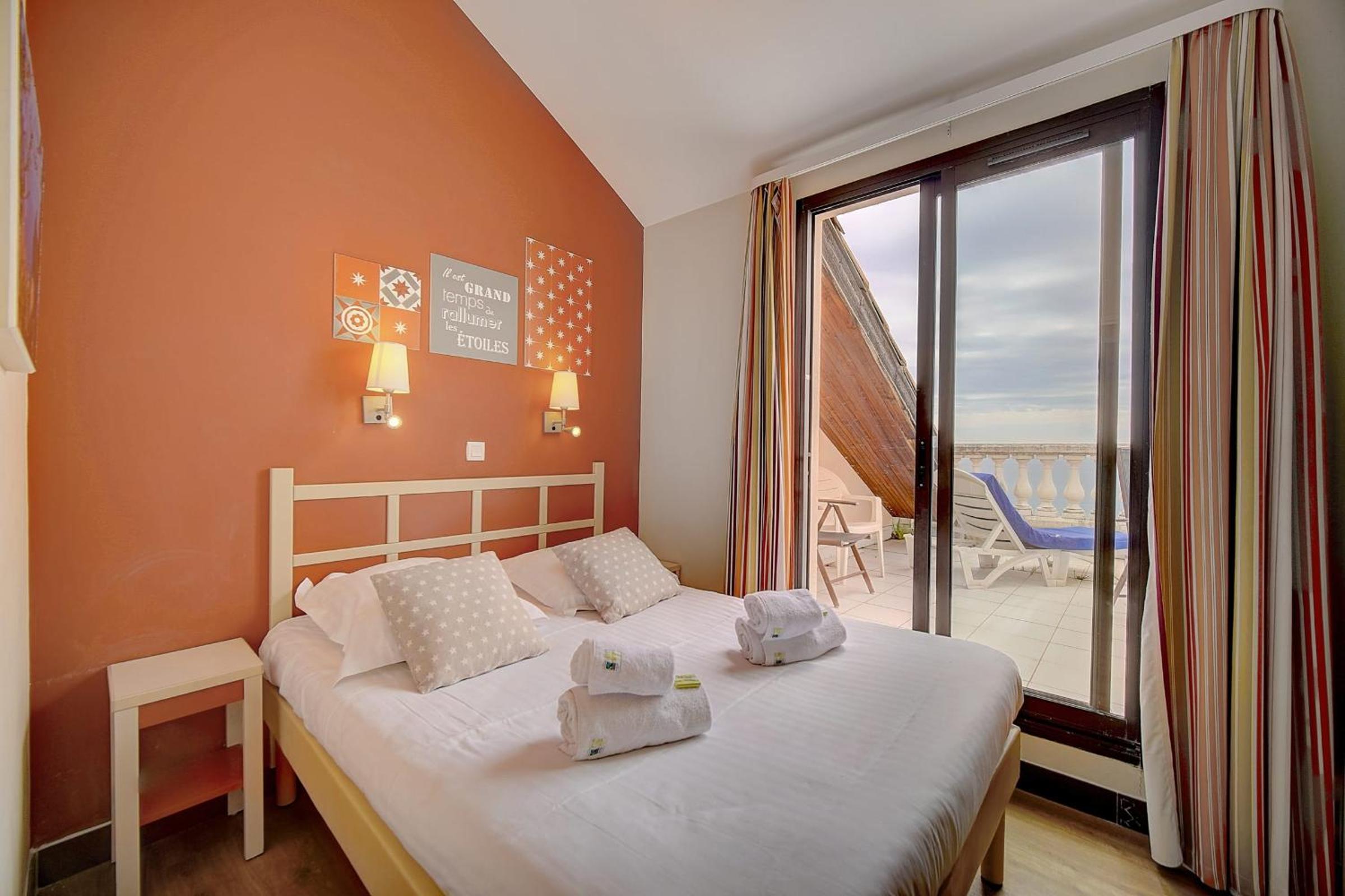 IMMOGROOM - 2BR - sea view - Swimming pool - Terrace - Parking - AC - Wifi