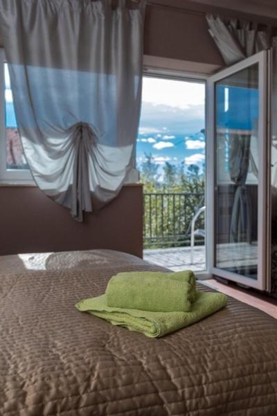 Apartments Kari view 4