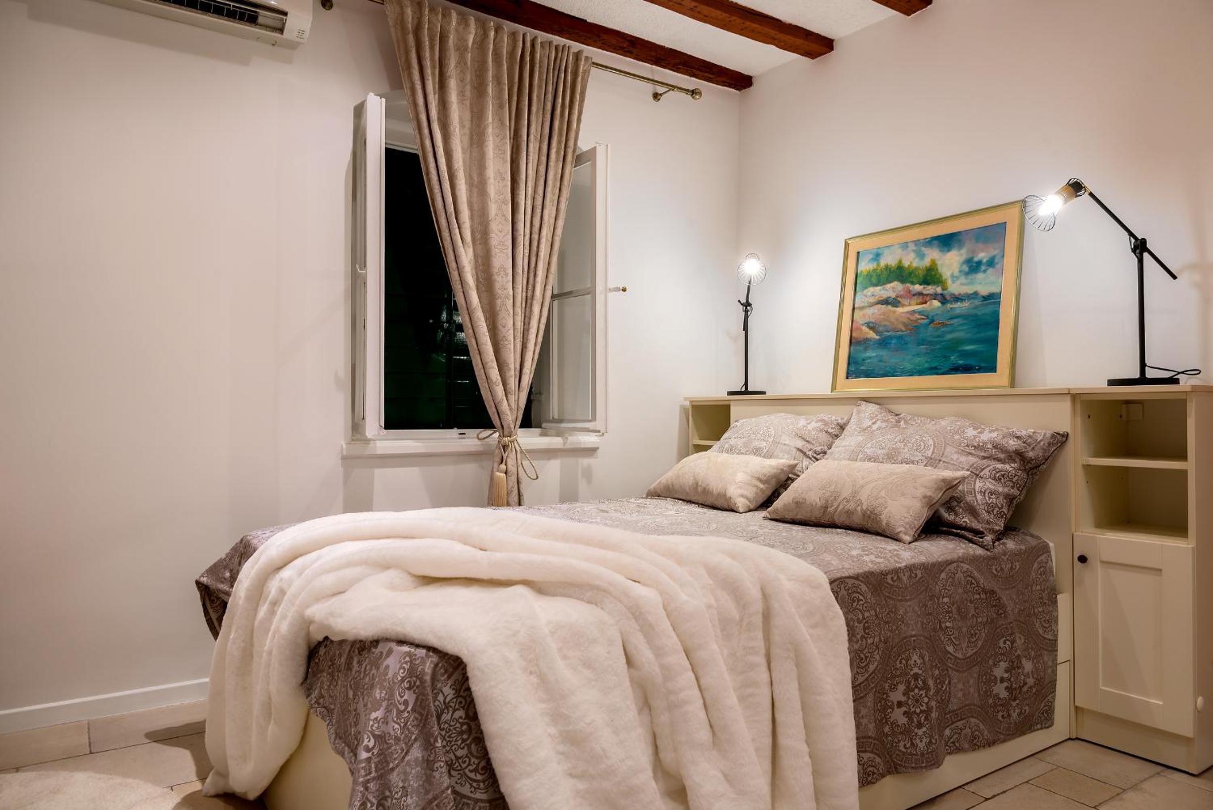 Charming Old Town Apartment Pjaca Split