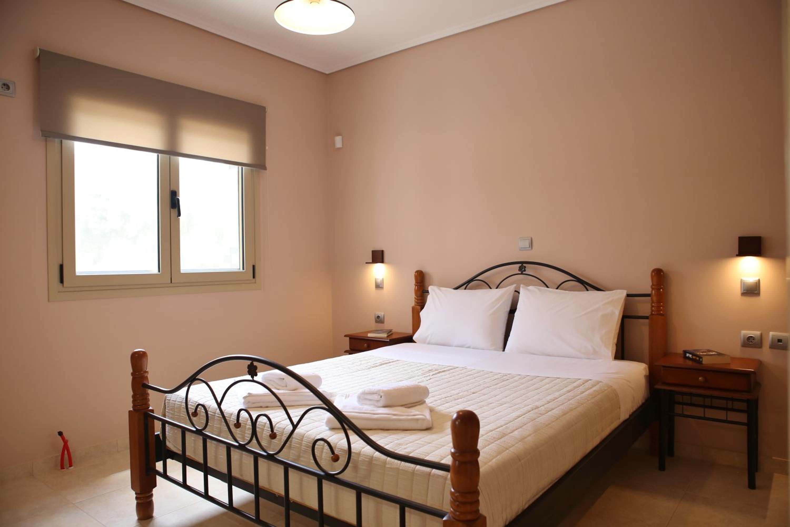 Lefkada Dikran's Guest House view 3