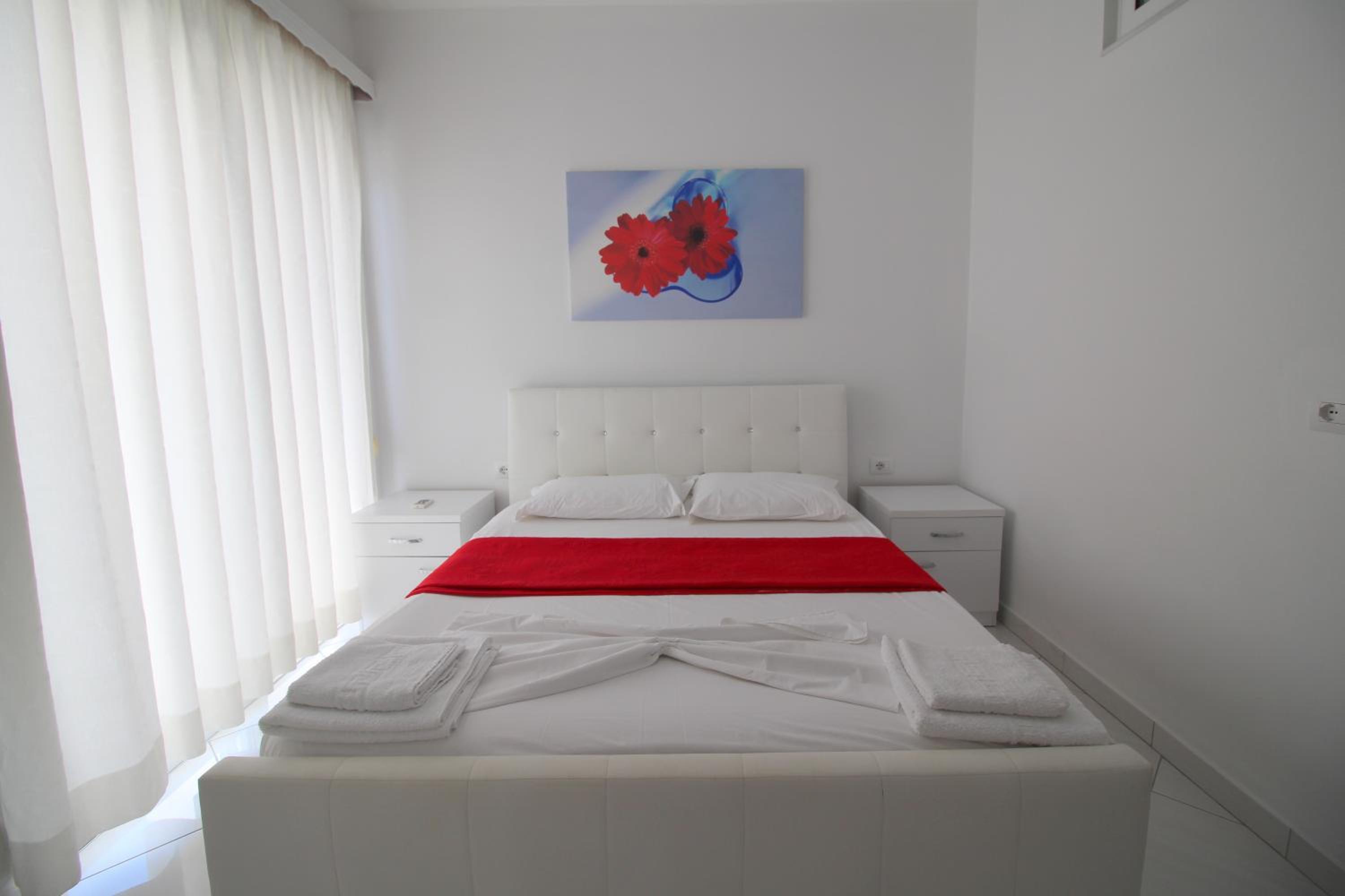 Eleana Apartments