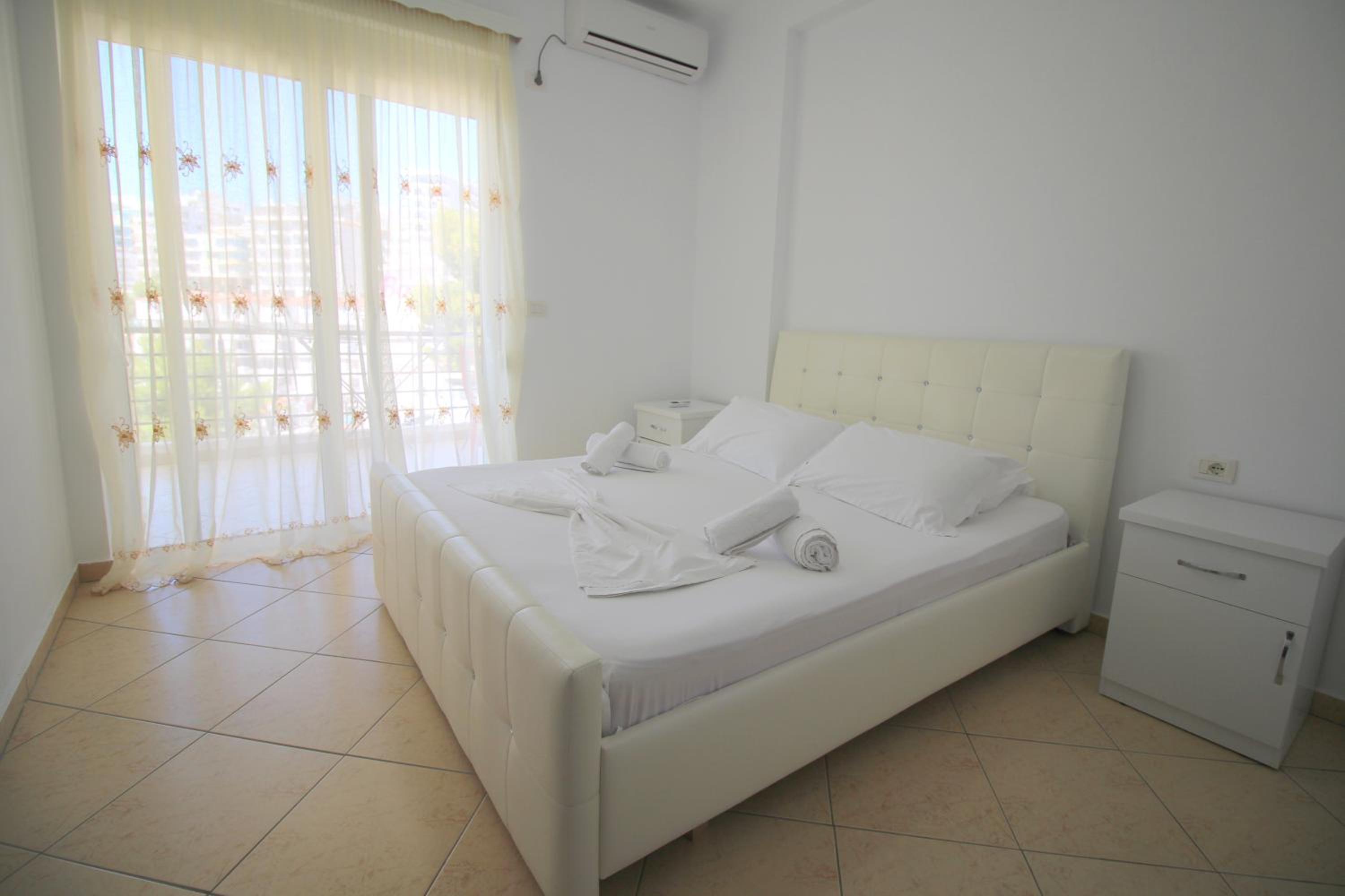Eleana Apartments