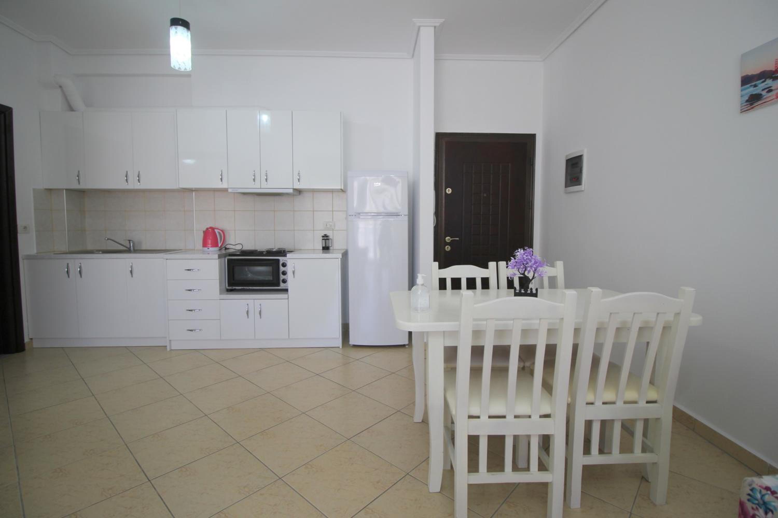 Eleana Apartments