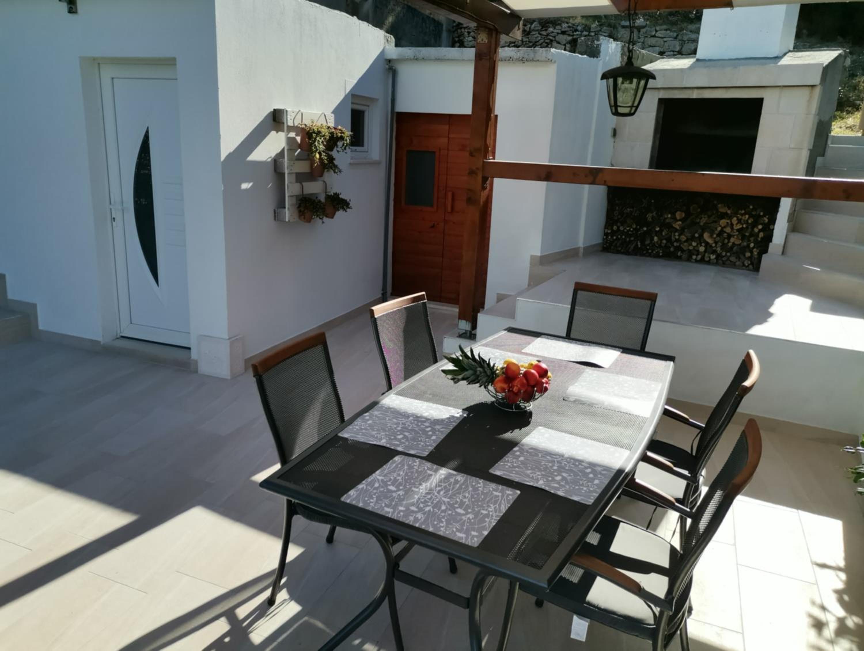 Hotel Holiday Home Korkyra Sunrise - Image 1