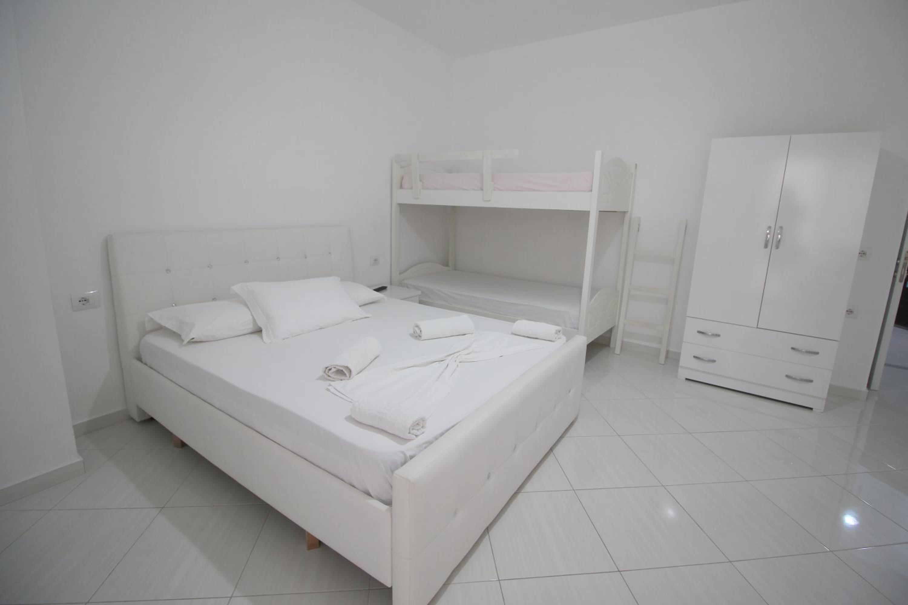 Eleana Apartments