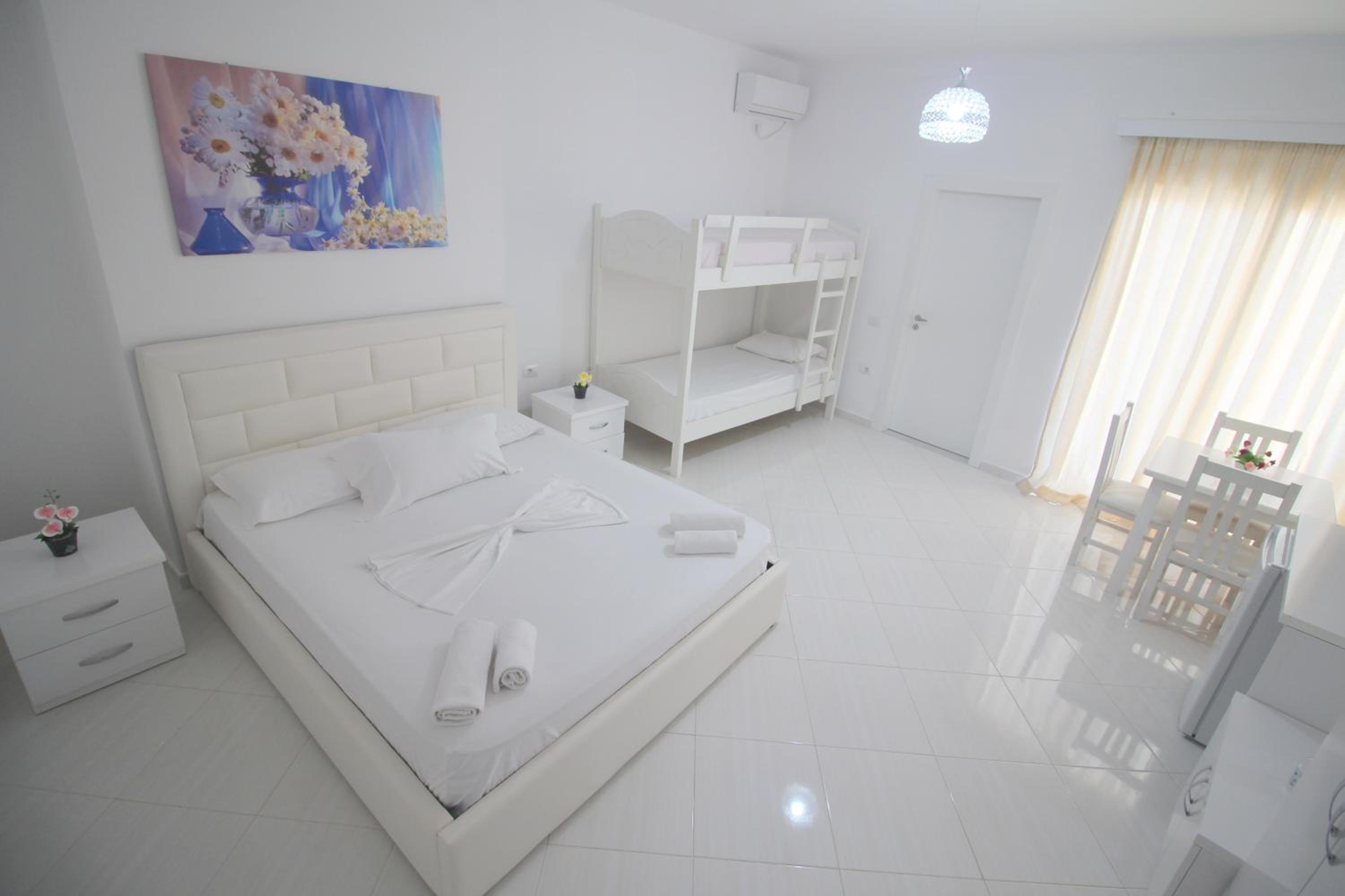 Eleana Apartments