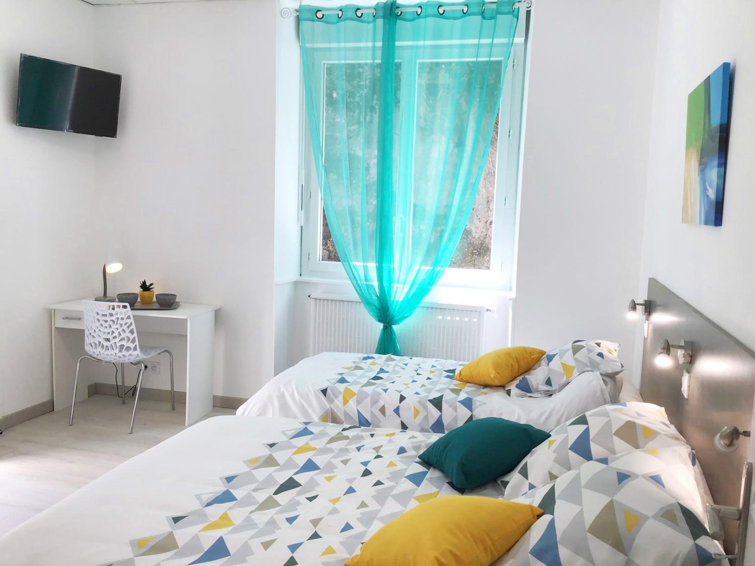 Appartement Le Solea 100m2 climatisé parking proche Sanctuaires view 5