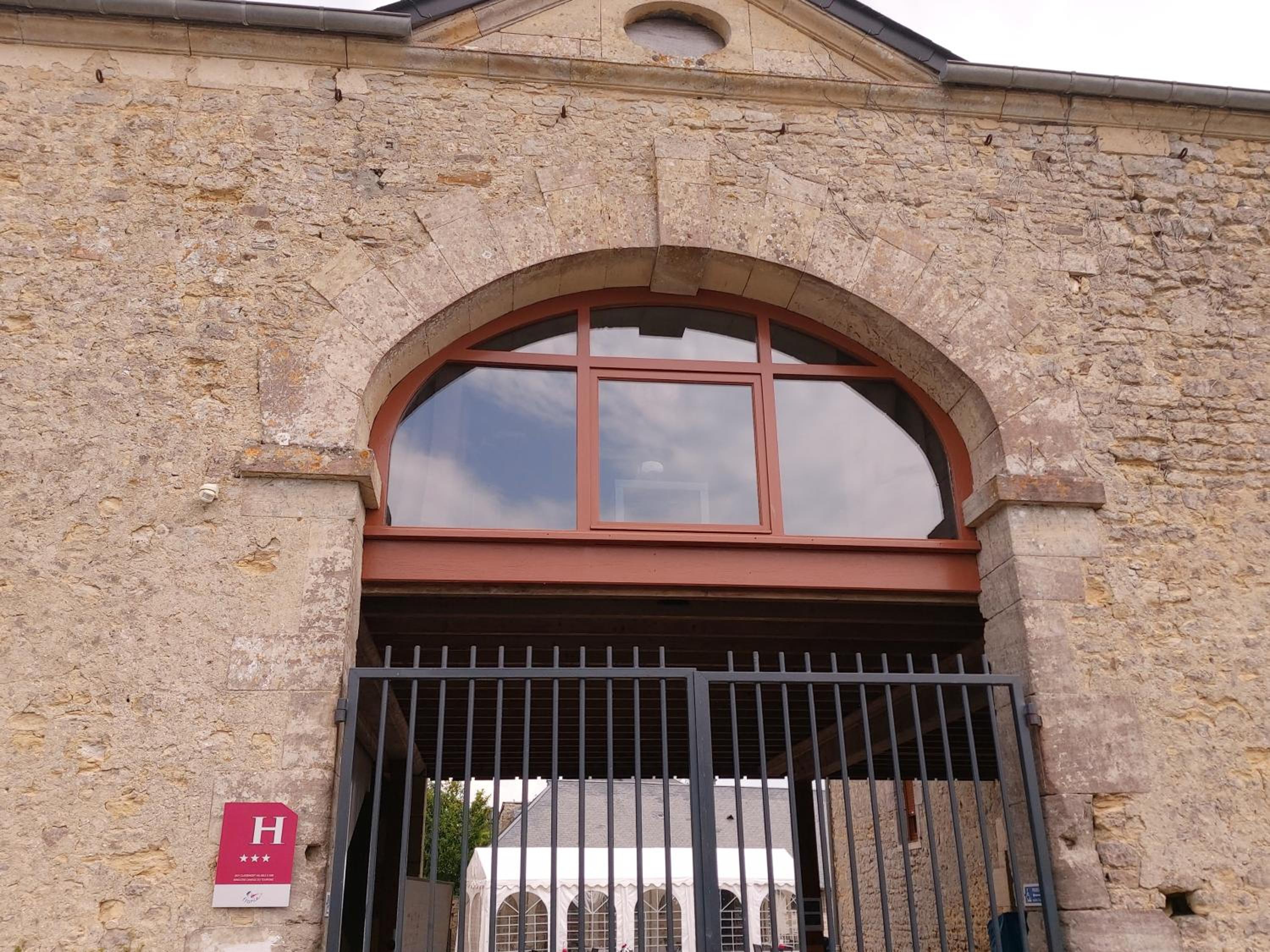 Le Petit Clos view 3