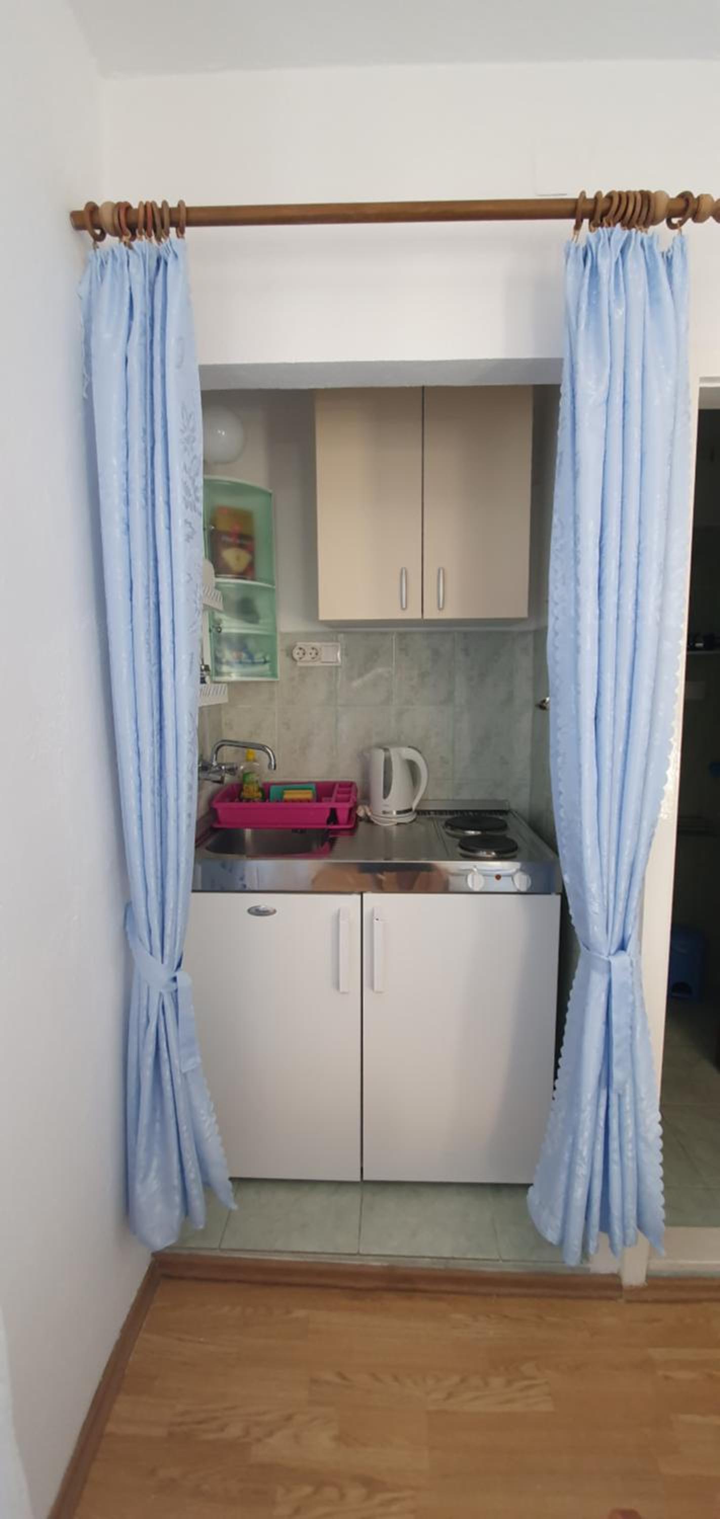 Apartments Jurić - 1 A studio apartment with a view view 4